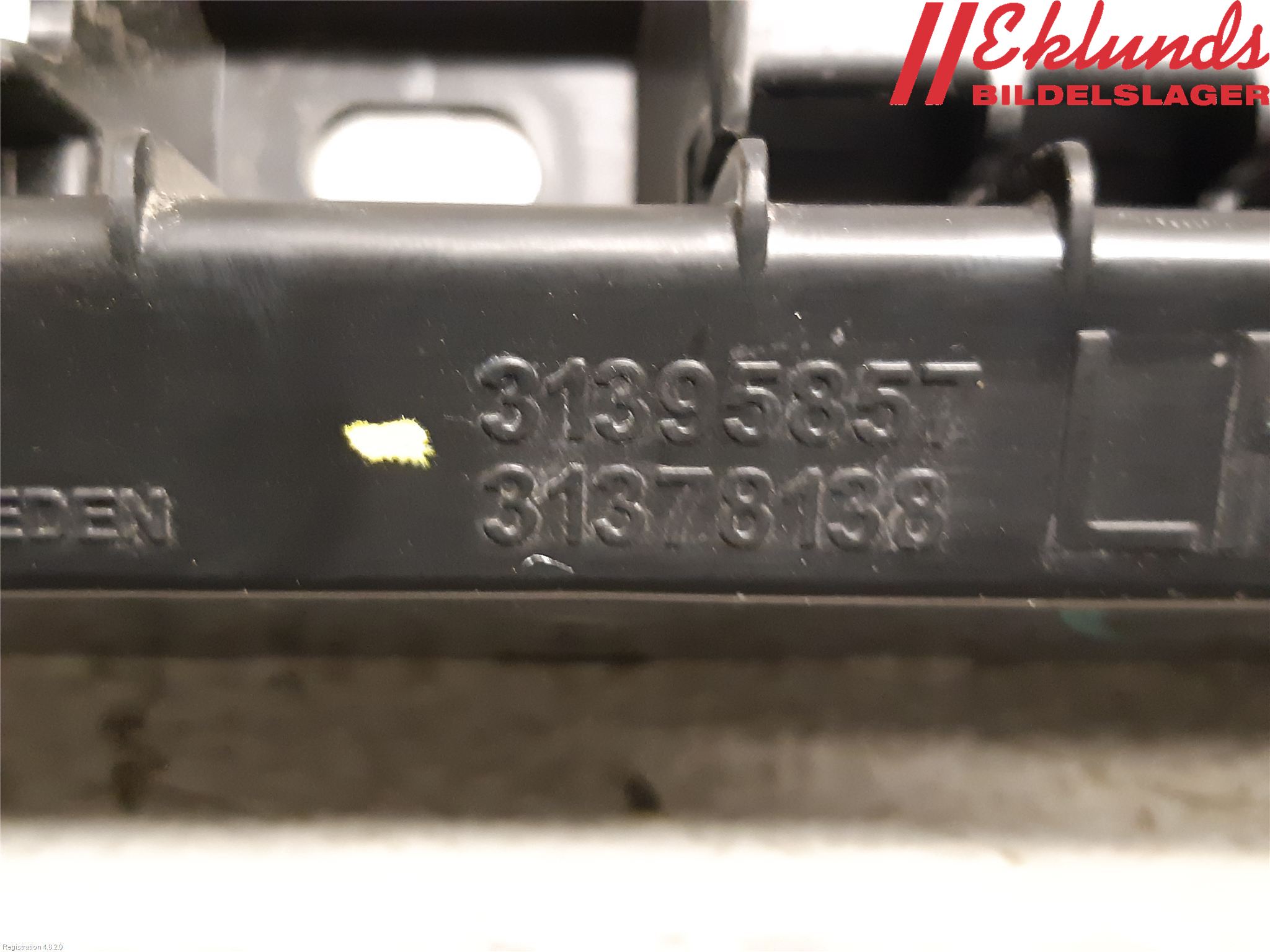 Volvo XC90/RECHARGE 16- Sidokjol Vä