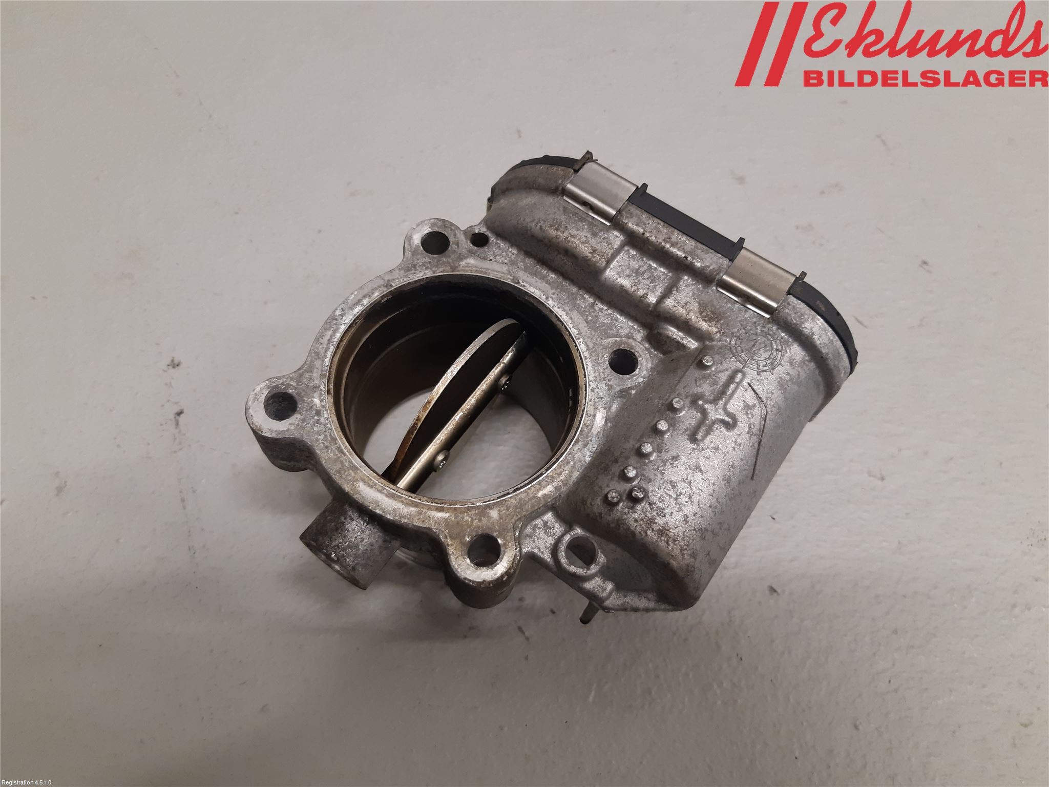 Volvo XC60 14-17 Injspjällhus