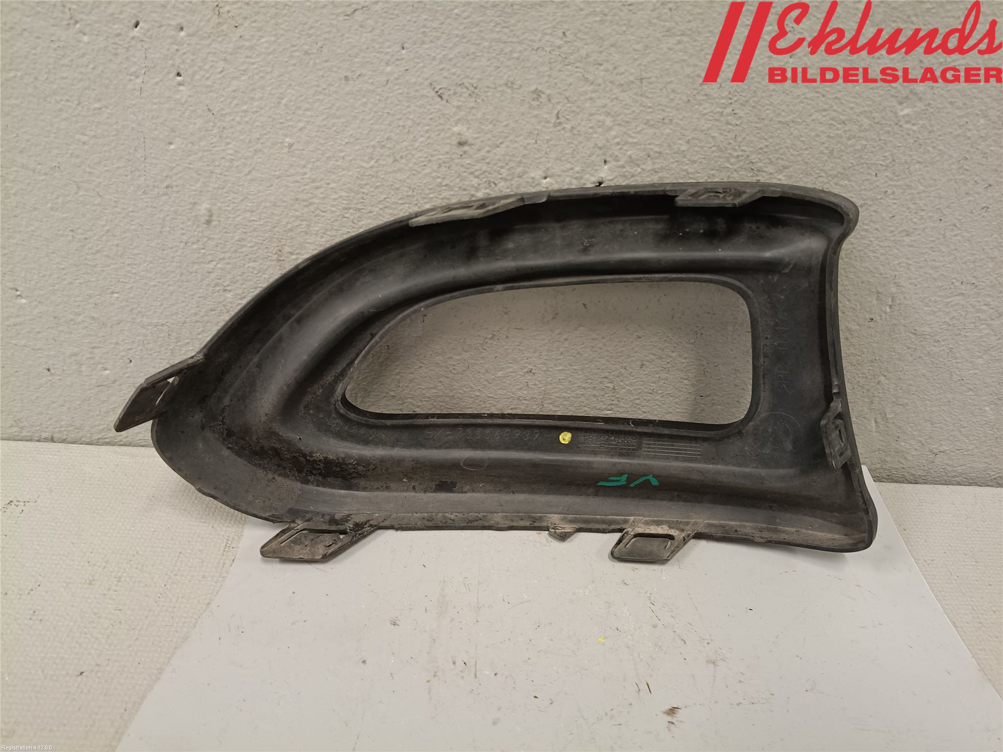 Fiat 500X 15- Dimljussarg Fram