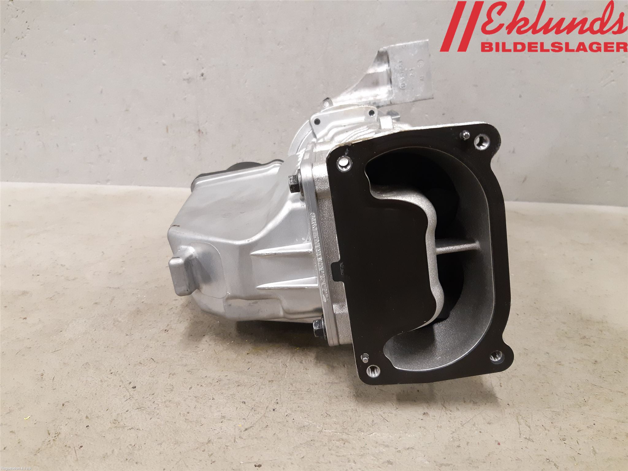 Volvo XC90/RECHARGE 16- Kompressor Remdriven