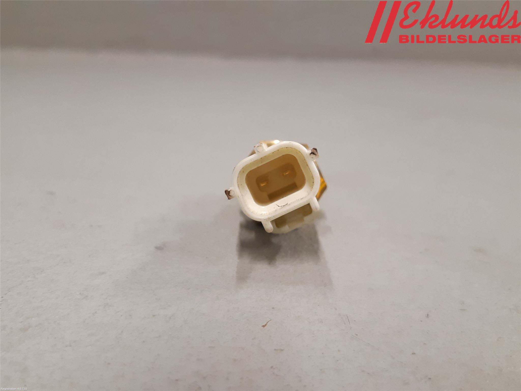 Toyota YARIS XP130 15-20 Givare Temp Vatten