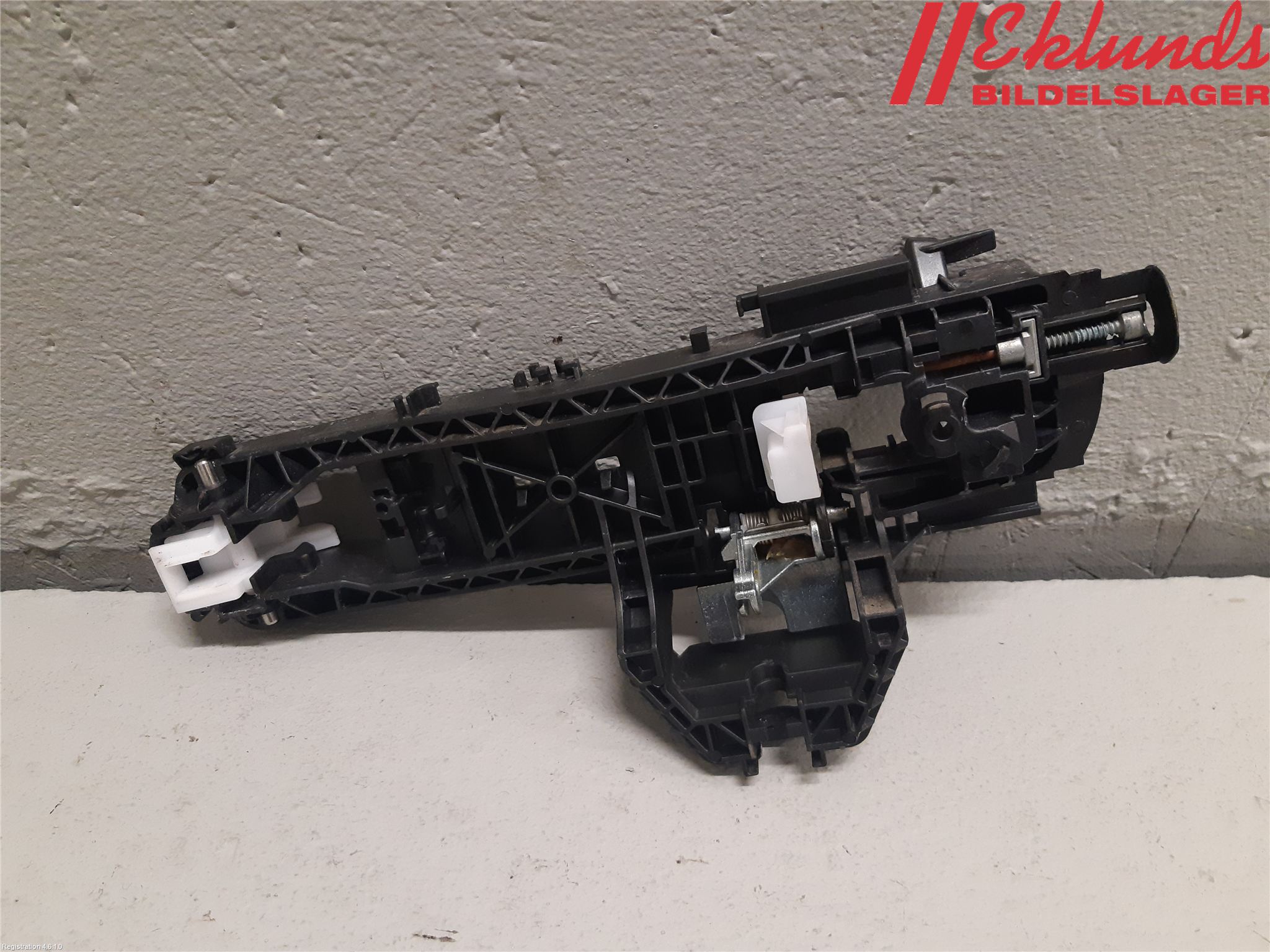 Mercedes-Benz MB A-KLASS (W176) 13-18 Dörrhandtag Yttre Hö