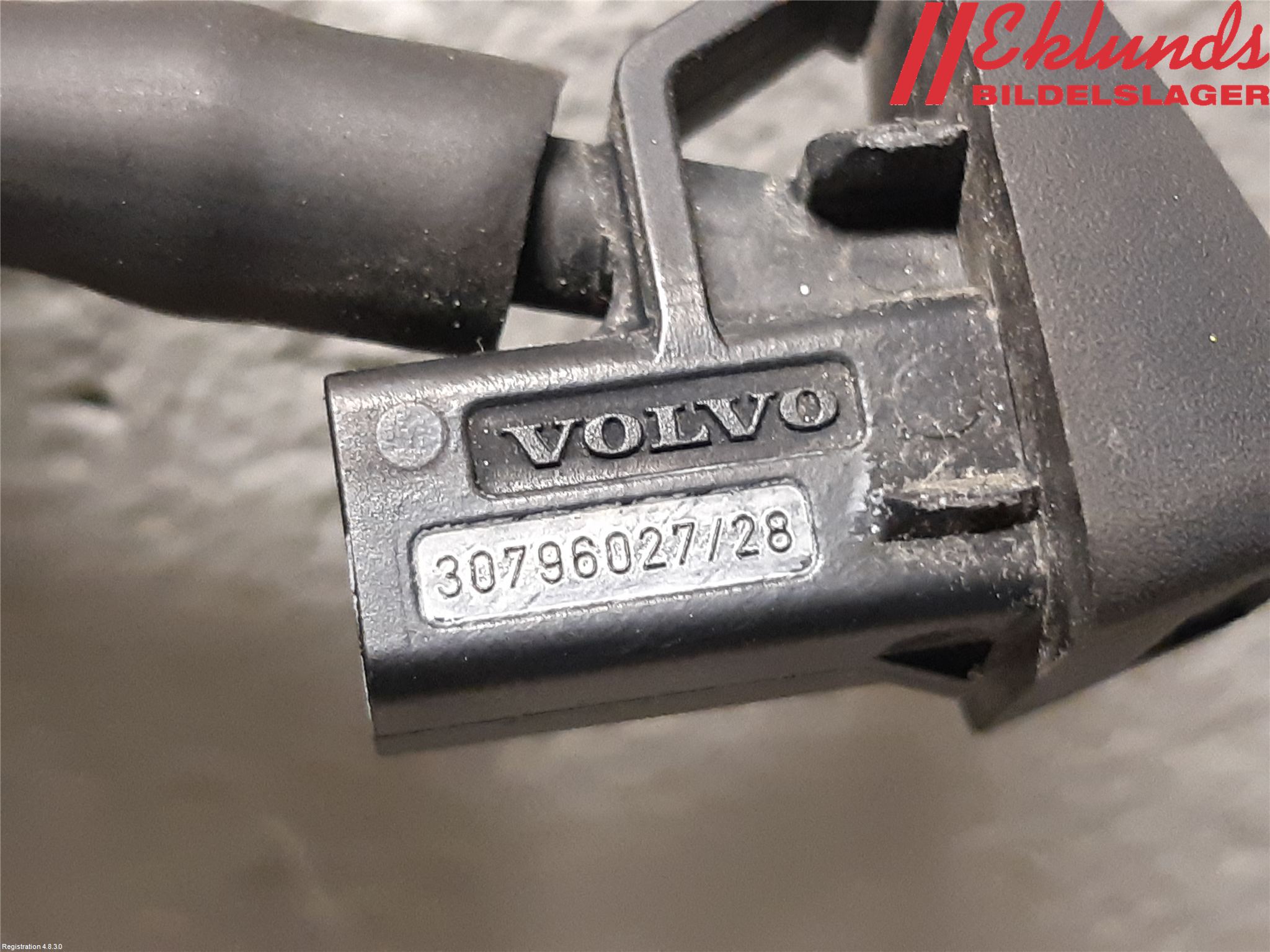 Volvo V70 08-13 Spolarmunstycke Rutor