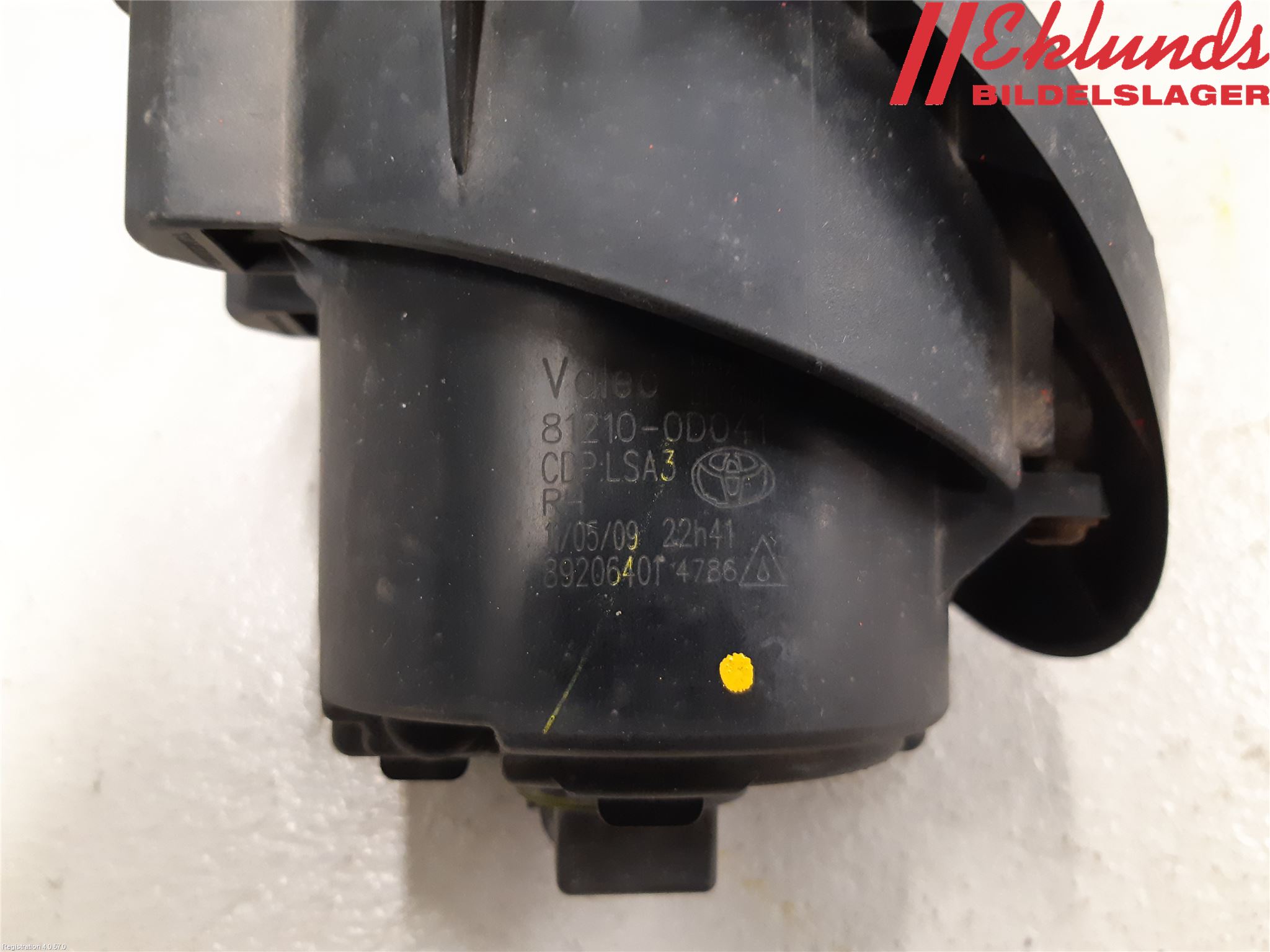 Toyota AVENSIS 09-15 Dimljus-Varselljus Fram