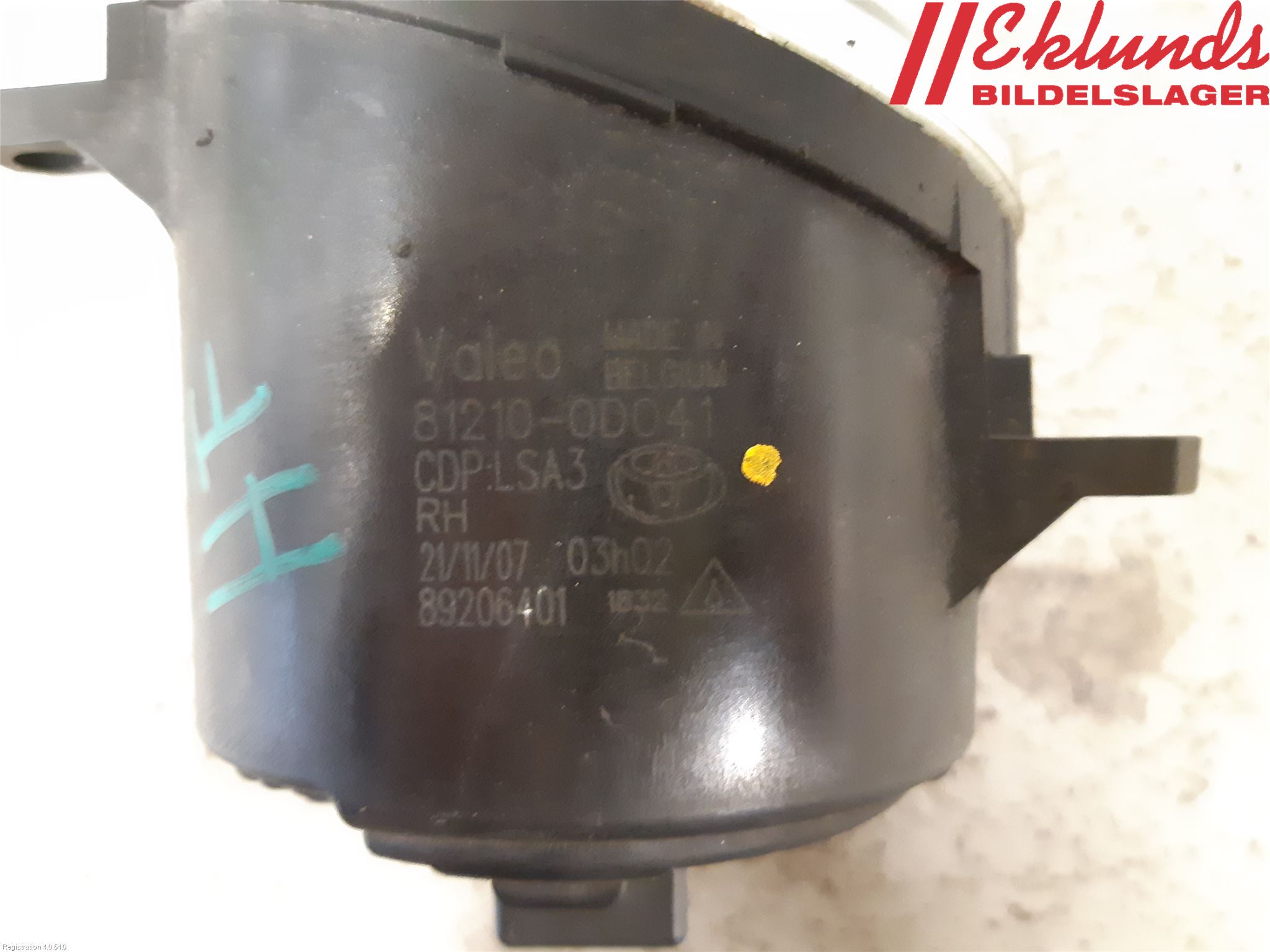 Toyota AVENSIS 07-08 Dimljus-Varselljus Fram