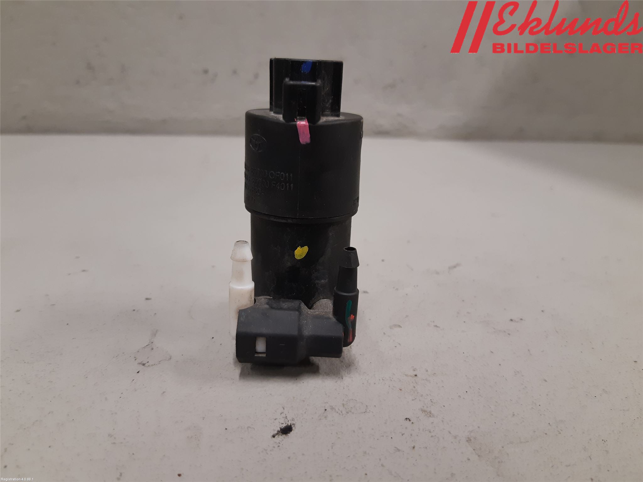 Toyota C-HR 16-23 Spolarpump Vindruta