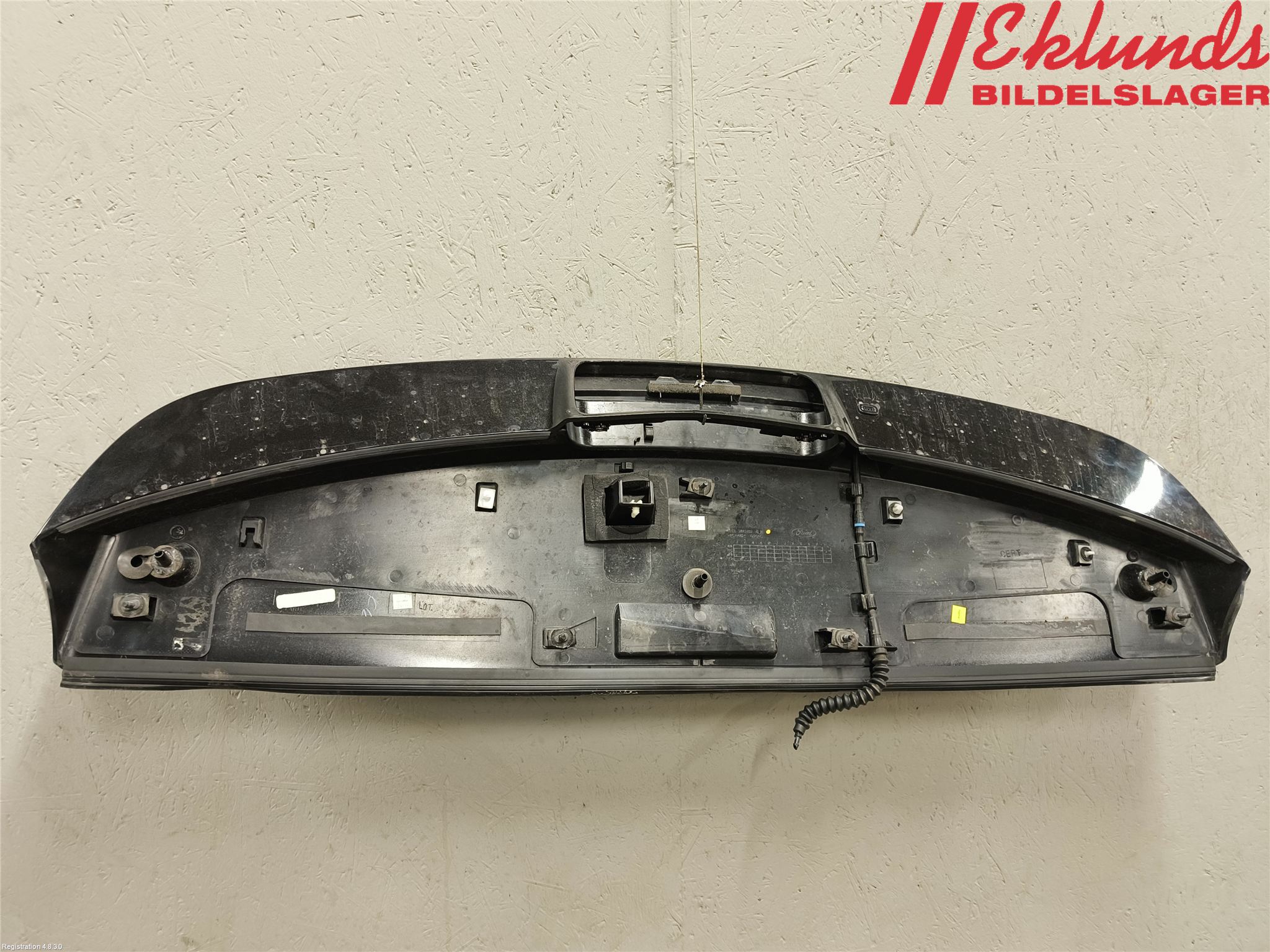 Ford EXPLORER 93-23 Spoiler Baklucka