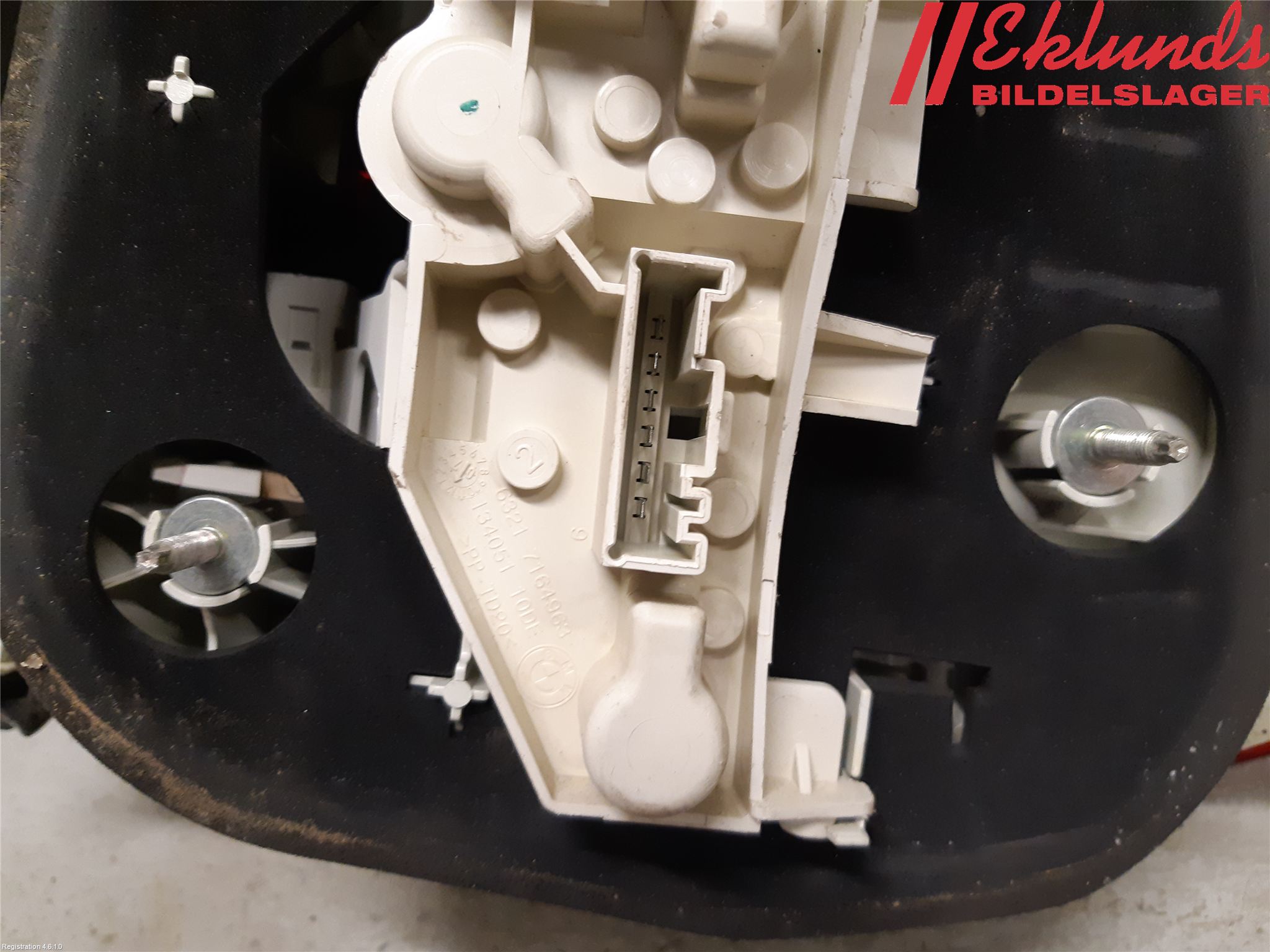 BMW 1 E87/81 5D/3D 03-11 Bakljus Vänster