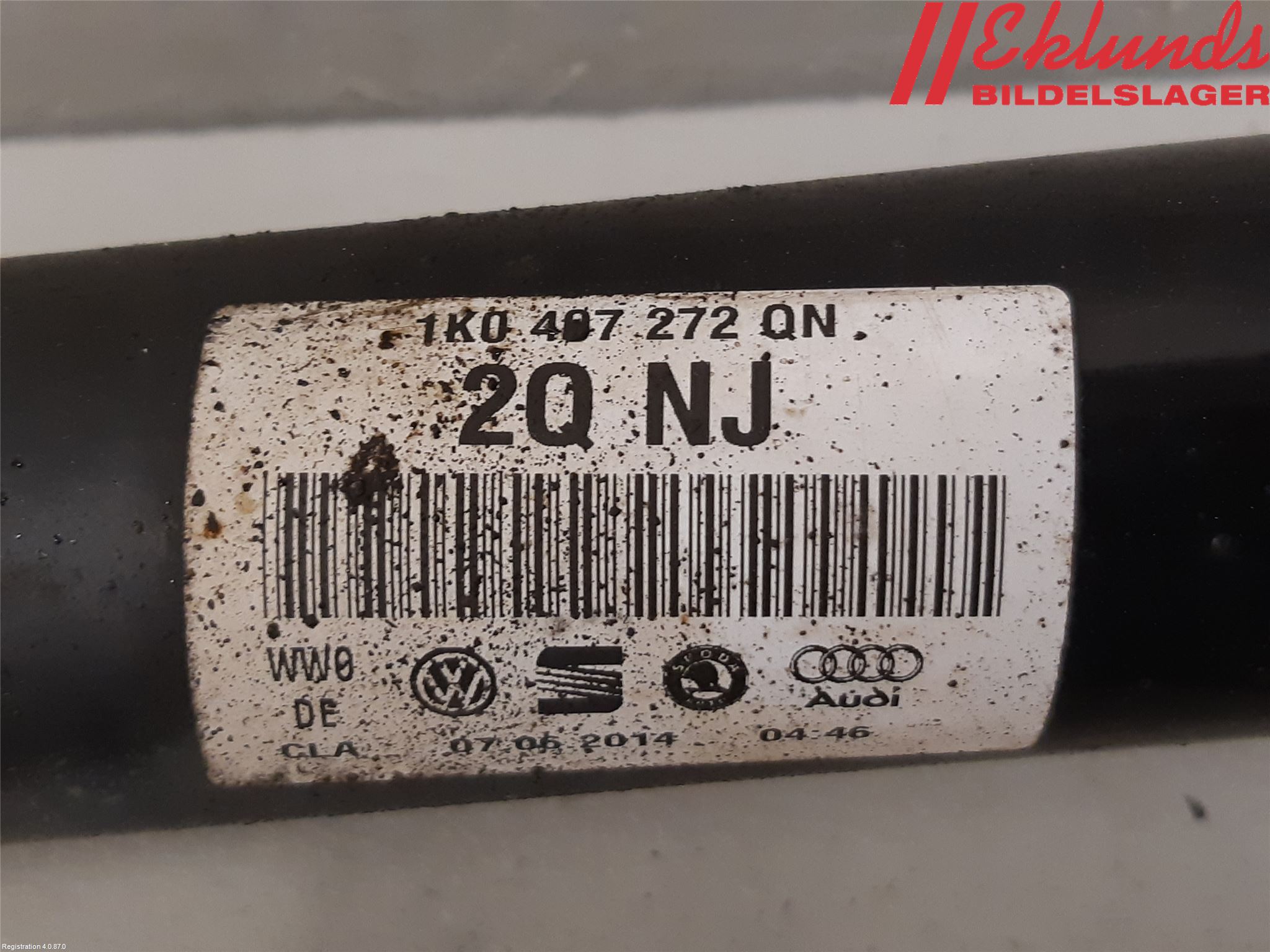 Volkswagen VW CADDY 11-15 Drivaxel Fram Höger