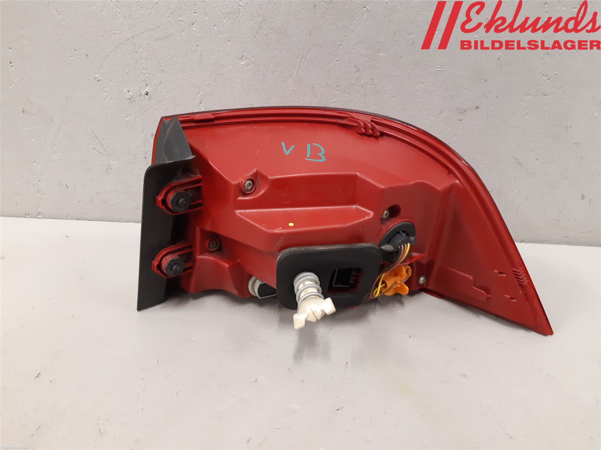 Volkswagen VW PASSAT 11-14 Bakljus Vänster