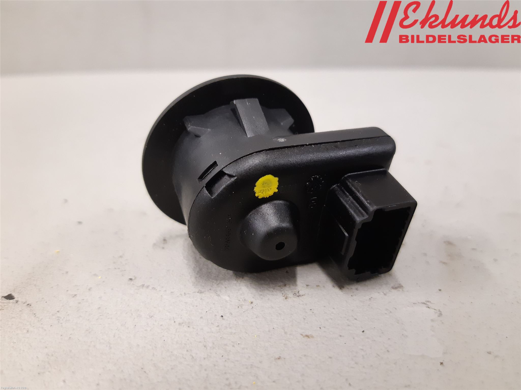 Fiat TALENTO 16- Strömställare Spegel