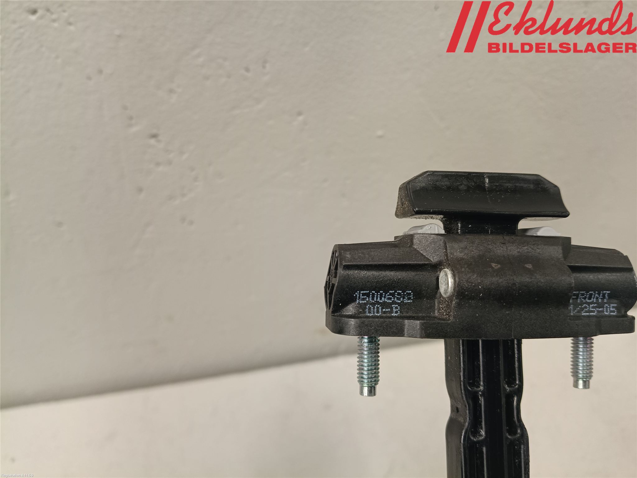 Tesla MODEL Y 21- Dörrstopp