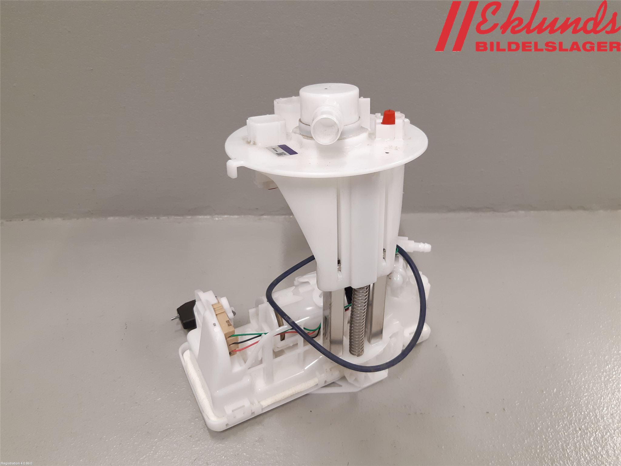 Toyota RAV4 19- Bränslepump El