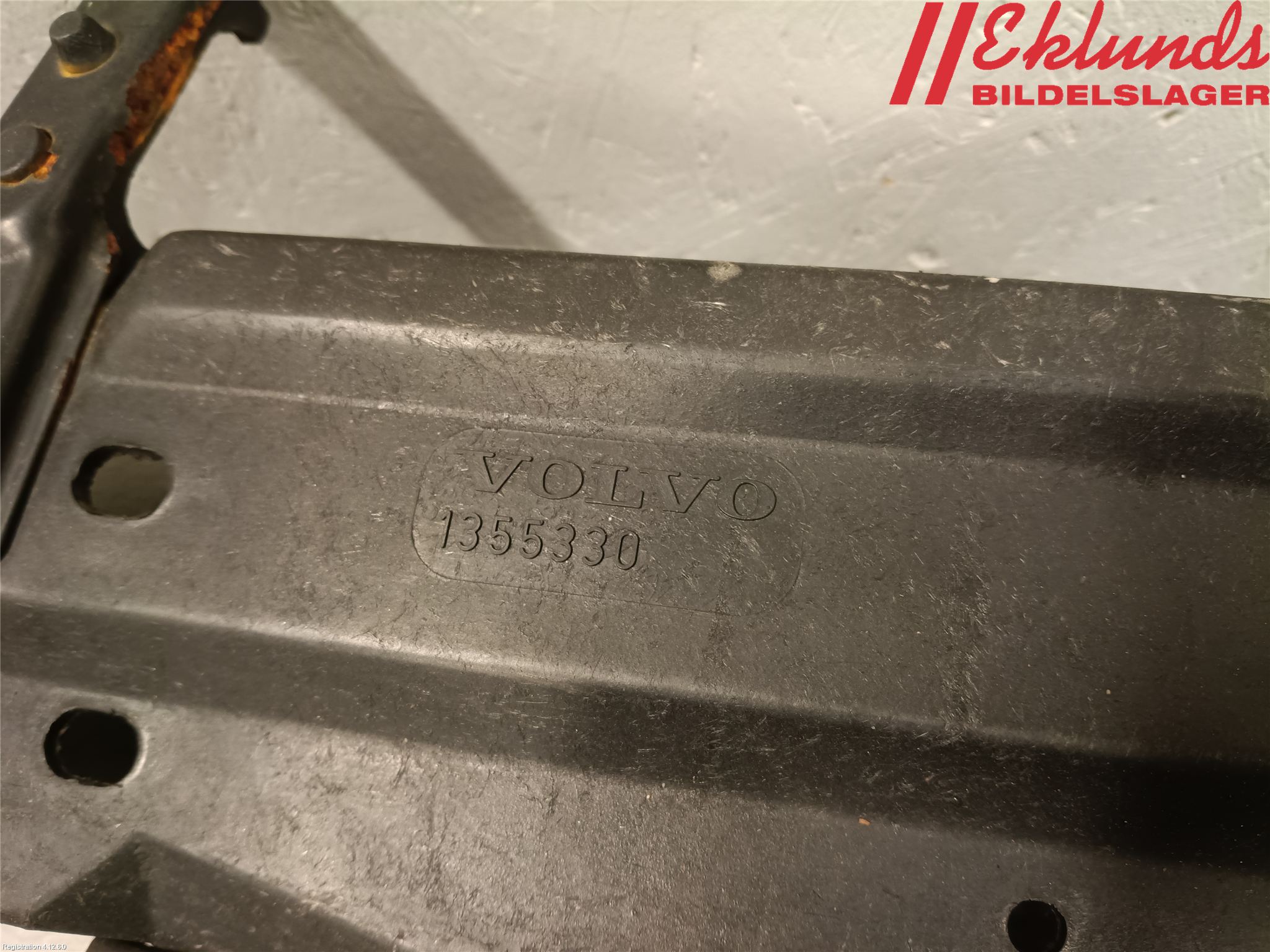 Volvo 940 91-98 Frontplåt