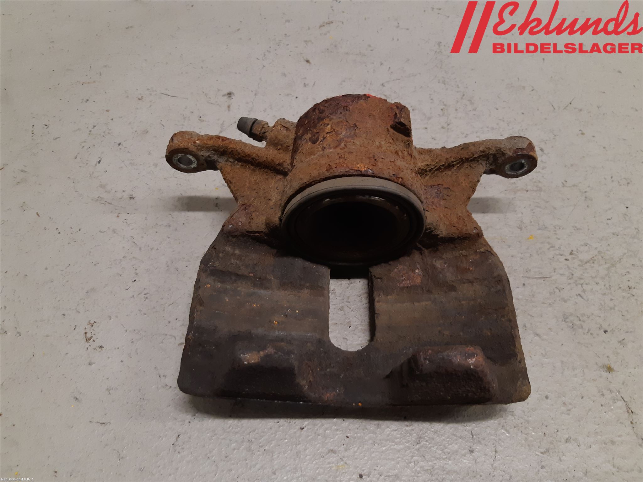 Volkswagen VW PASSAT 15-19 Bromsok Fram Vänster