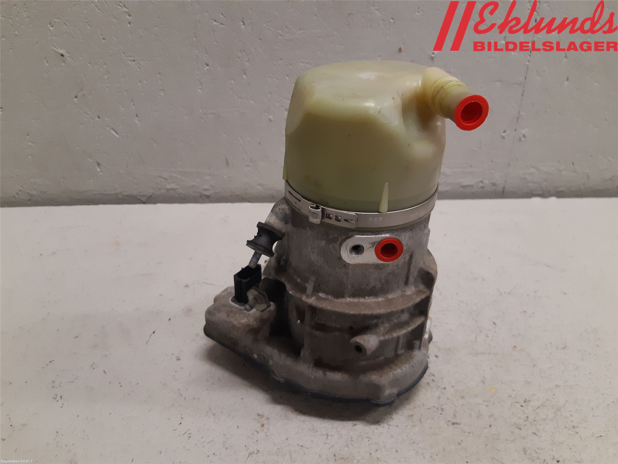 Volvo V60 11-13 Styrservo Pump Elektrisk