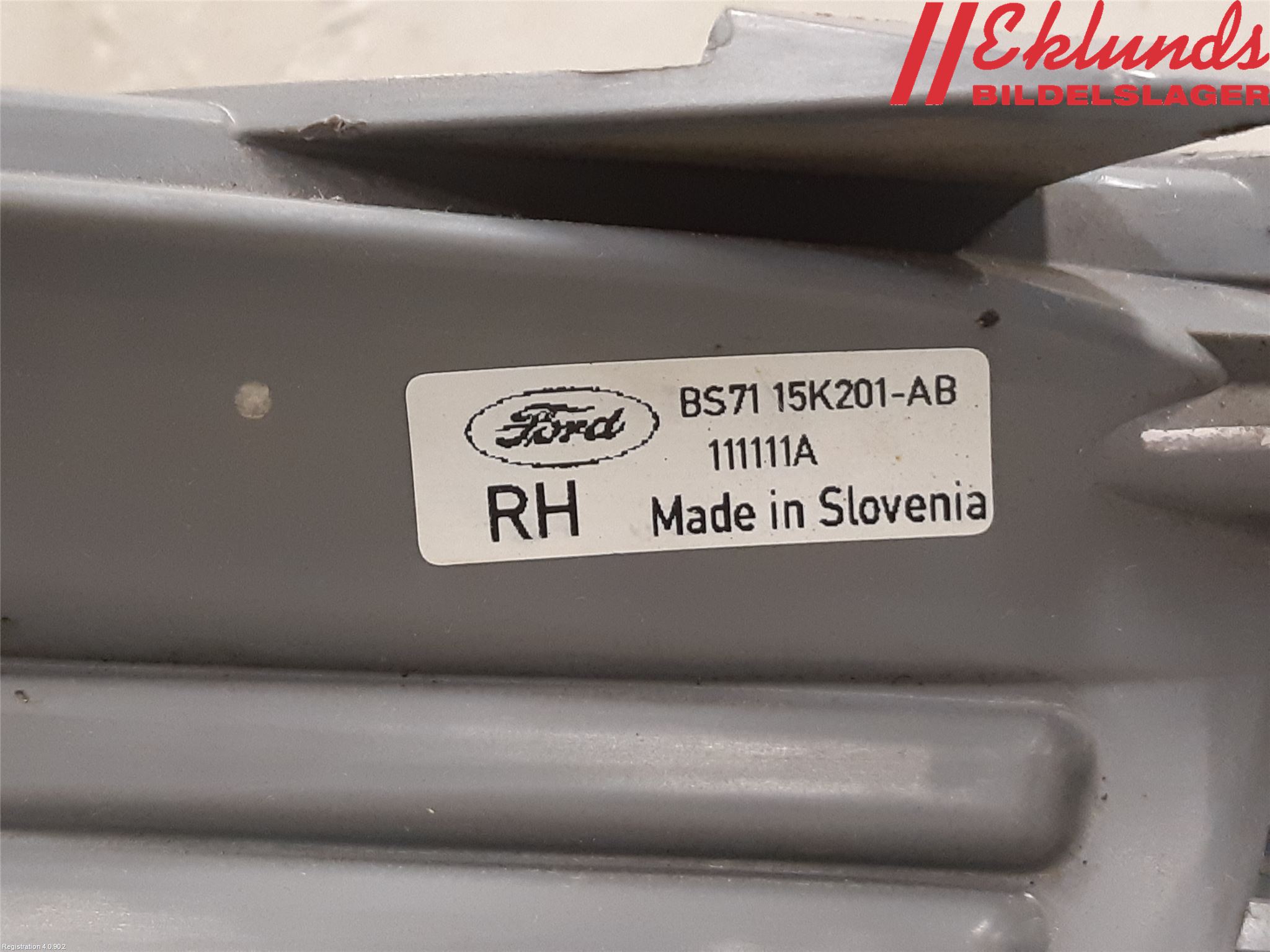 Ford MONDEO 07-15 Dimljus-Varselljus Fram