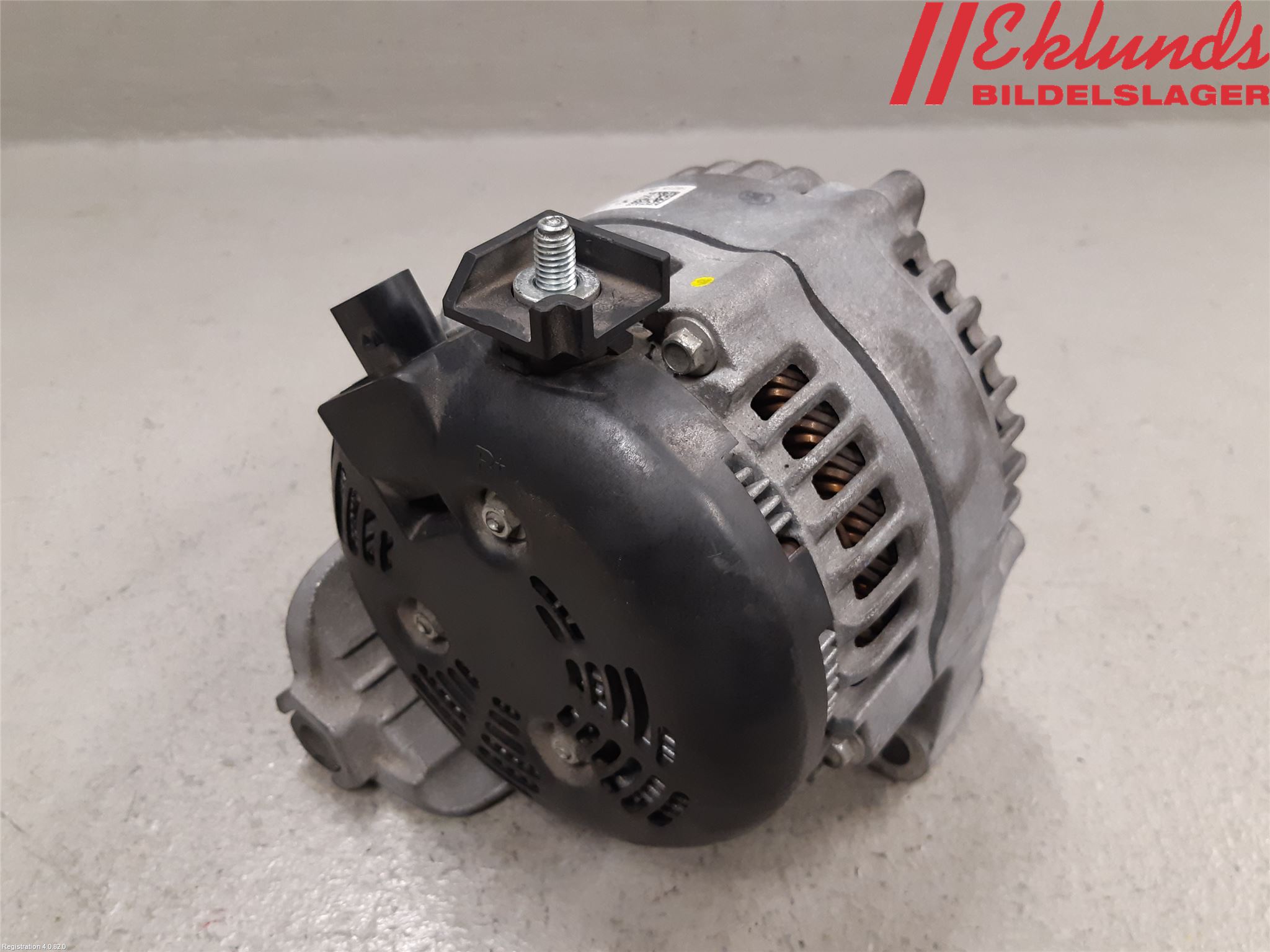 BMW 5 F10/F11/F18 09-17 Generator