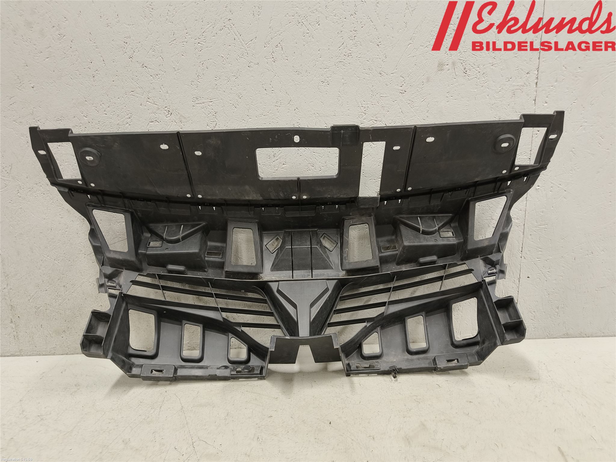 Renault SCÉNIC III / GRAND SCÉNIC 09-16 Grilldel Mitt
