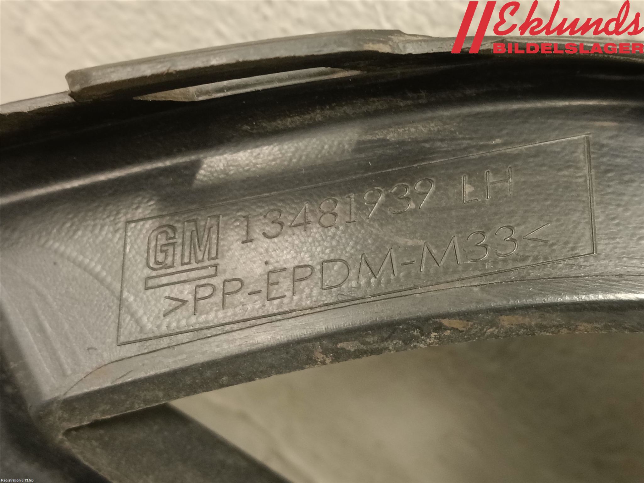 Opel ASTRA K 16-22 Dimljussarg Fram