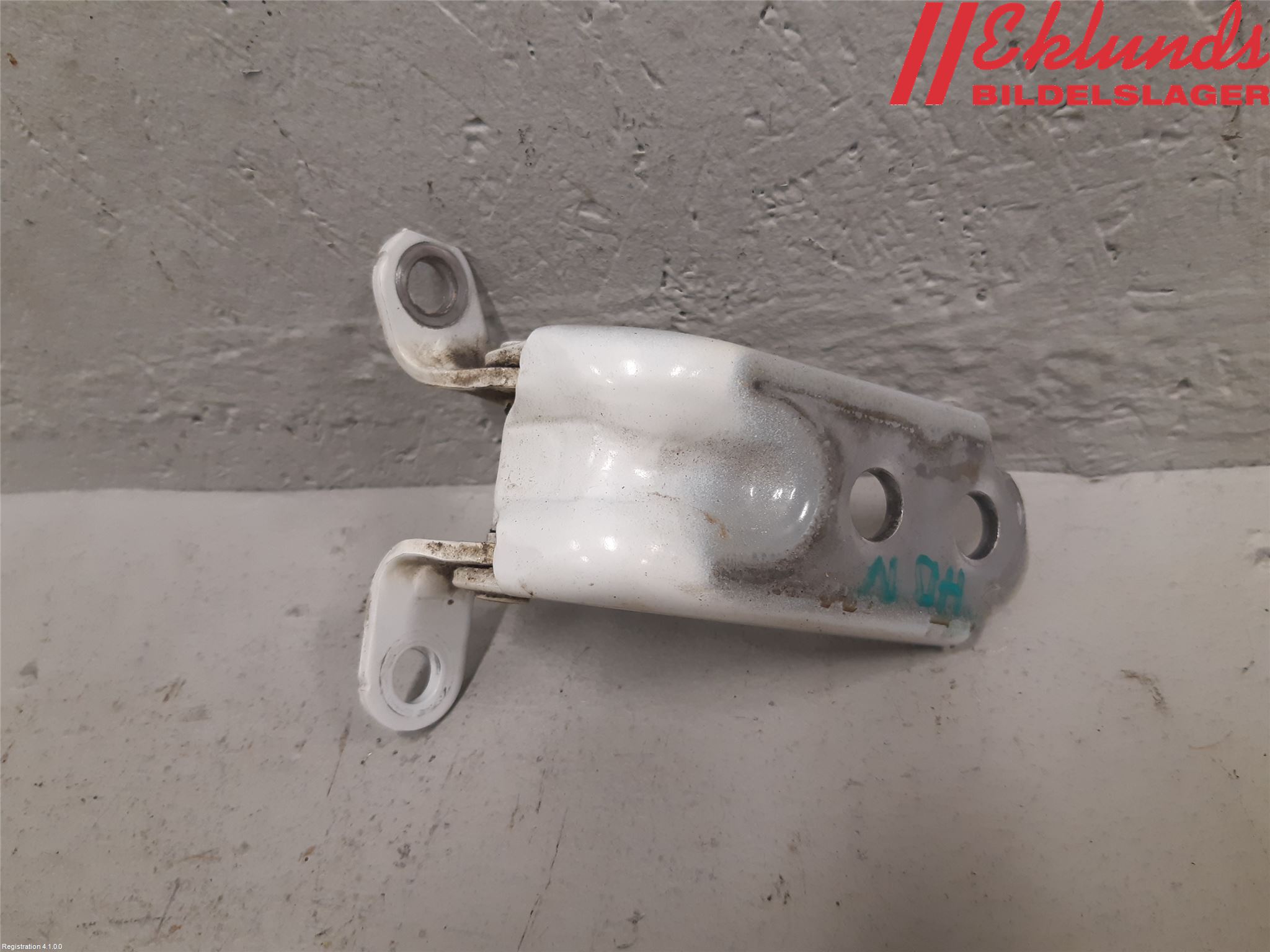 Subaru FORESTER SH  08-13 Dörrgångjärn