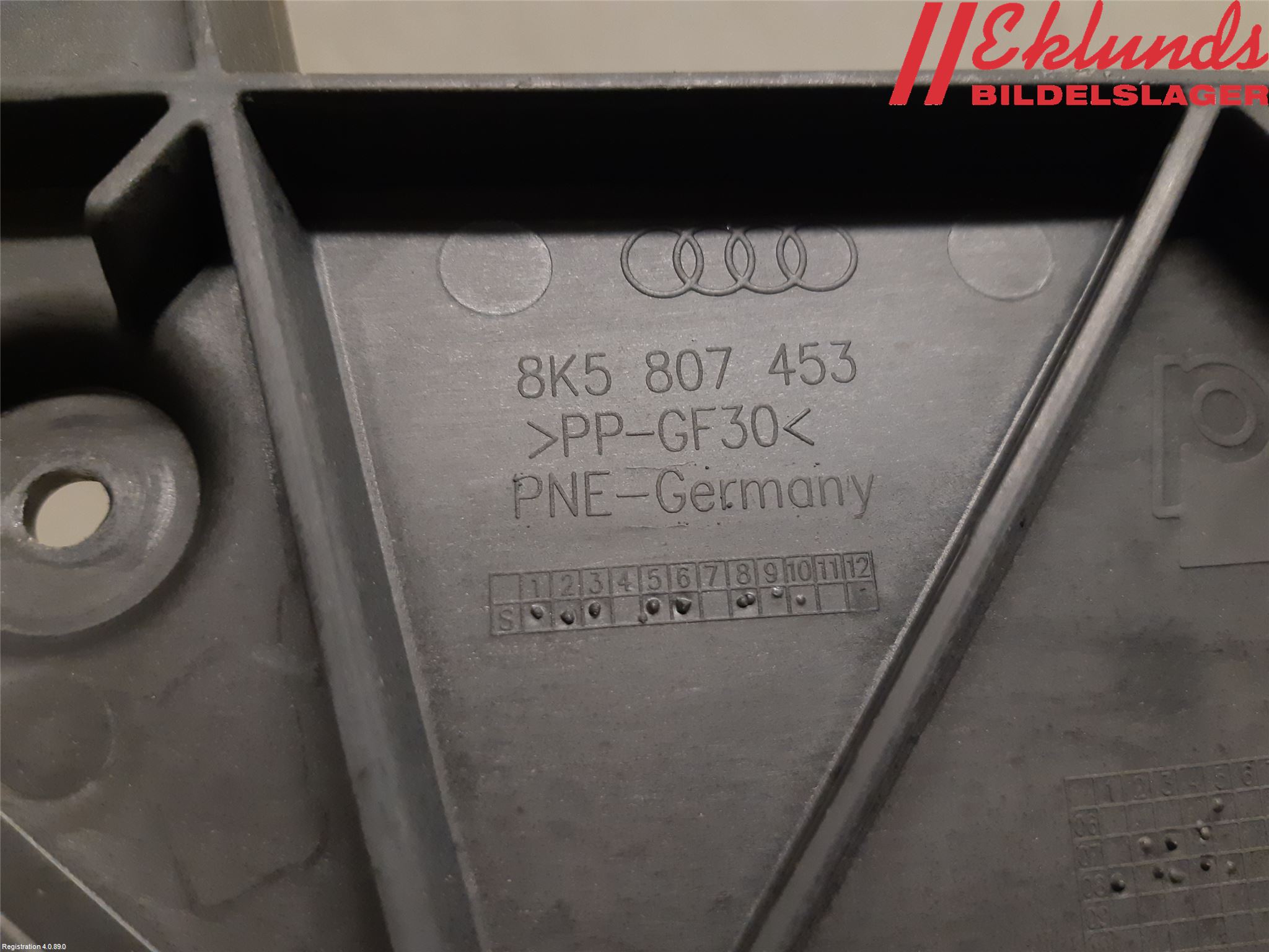 Audi A4/S4 08-11 Stötfångarfäste Bak Vä