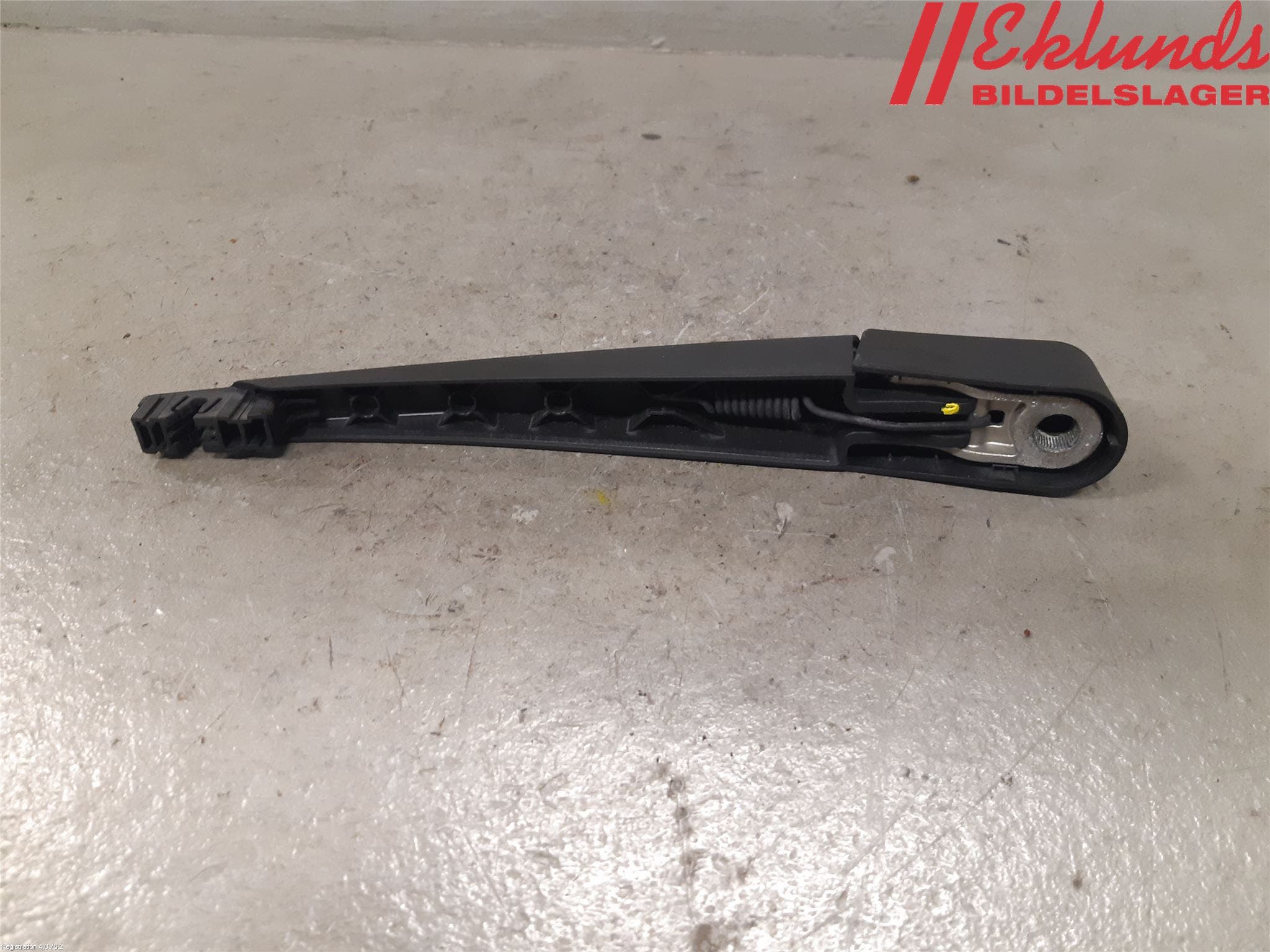 Peugeot 308 14-21 Torkararm-Bakruta