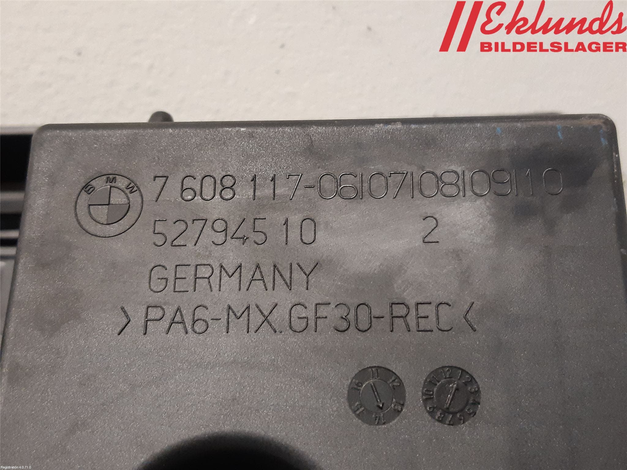 BMW 3 F30/F31/F80 12-19 Motorkåpa