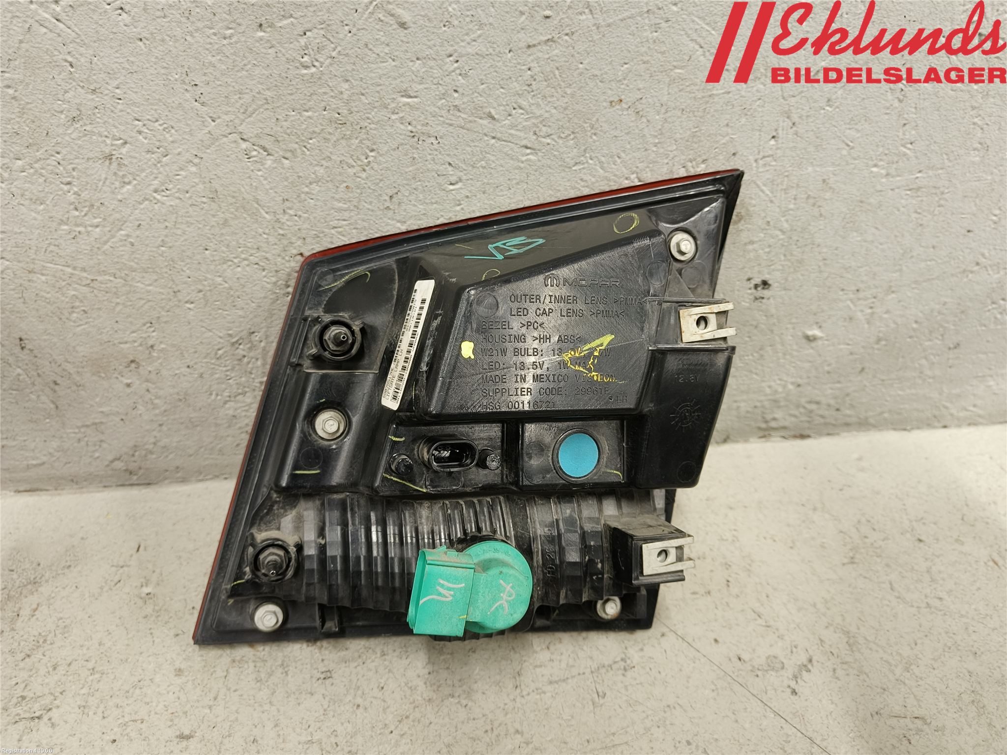 Fiat FREEMONT Bakljus Lucka Vä