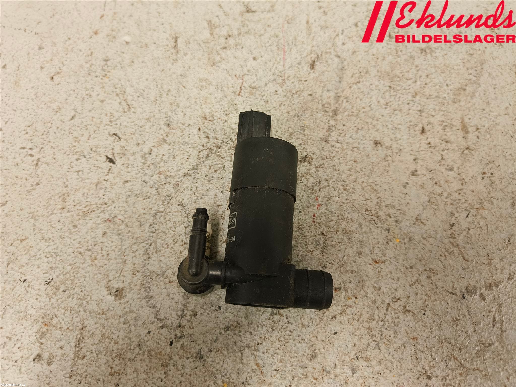 Ford FOCUS 11-14 Spolarpump Vindruta