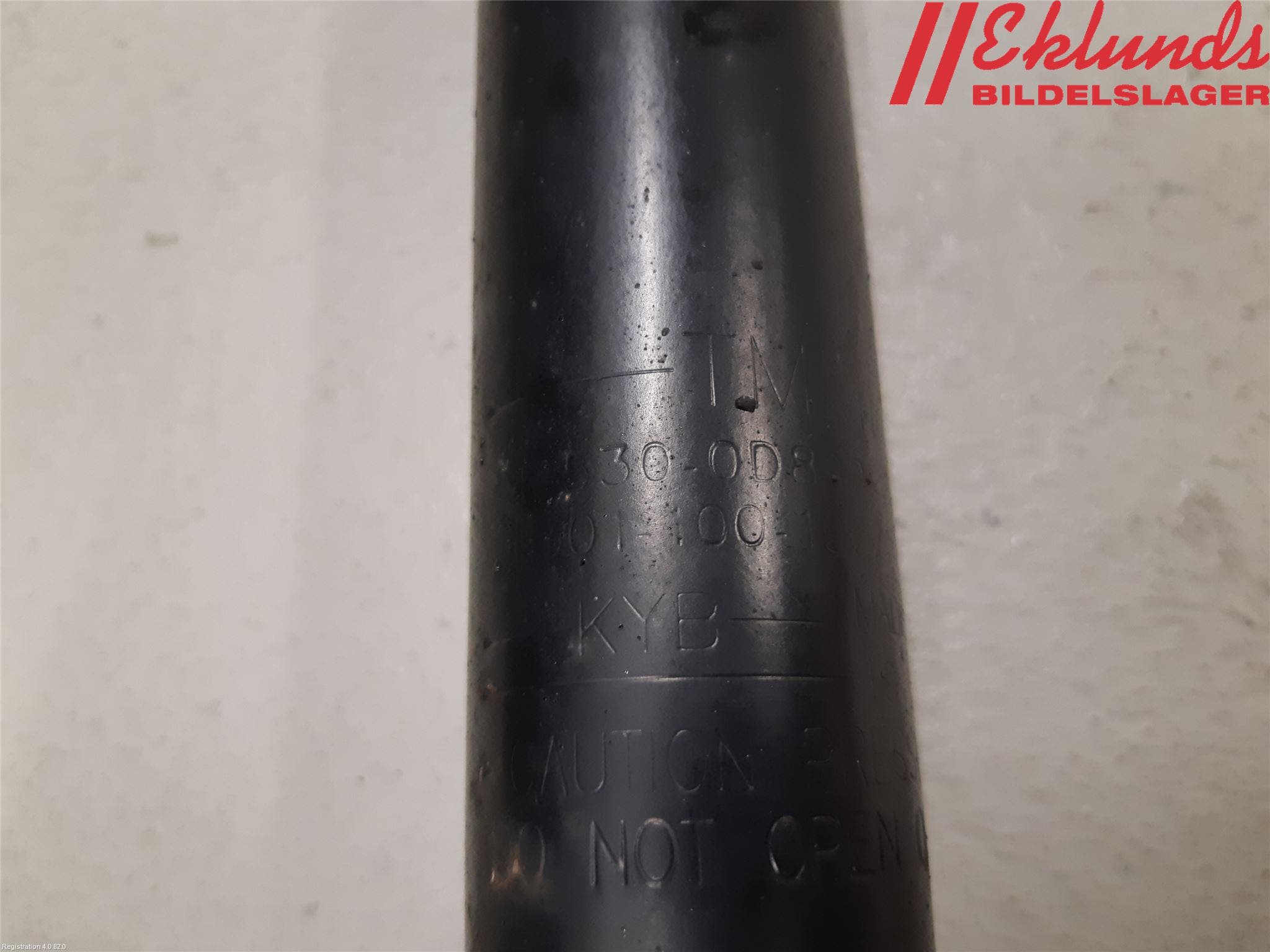 Toyota YARIS XP130 15-20 Stötdämpare Bak