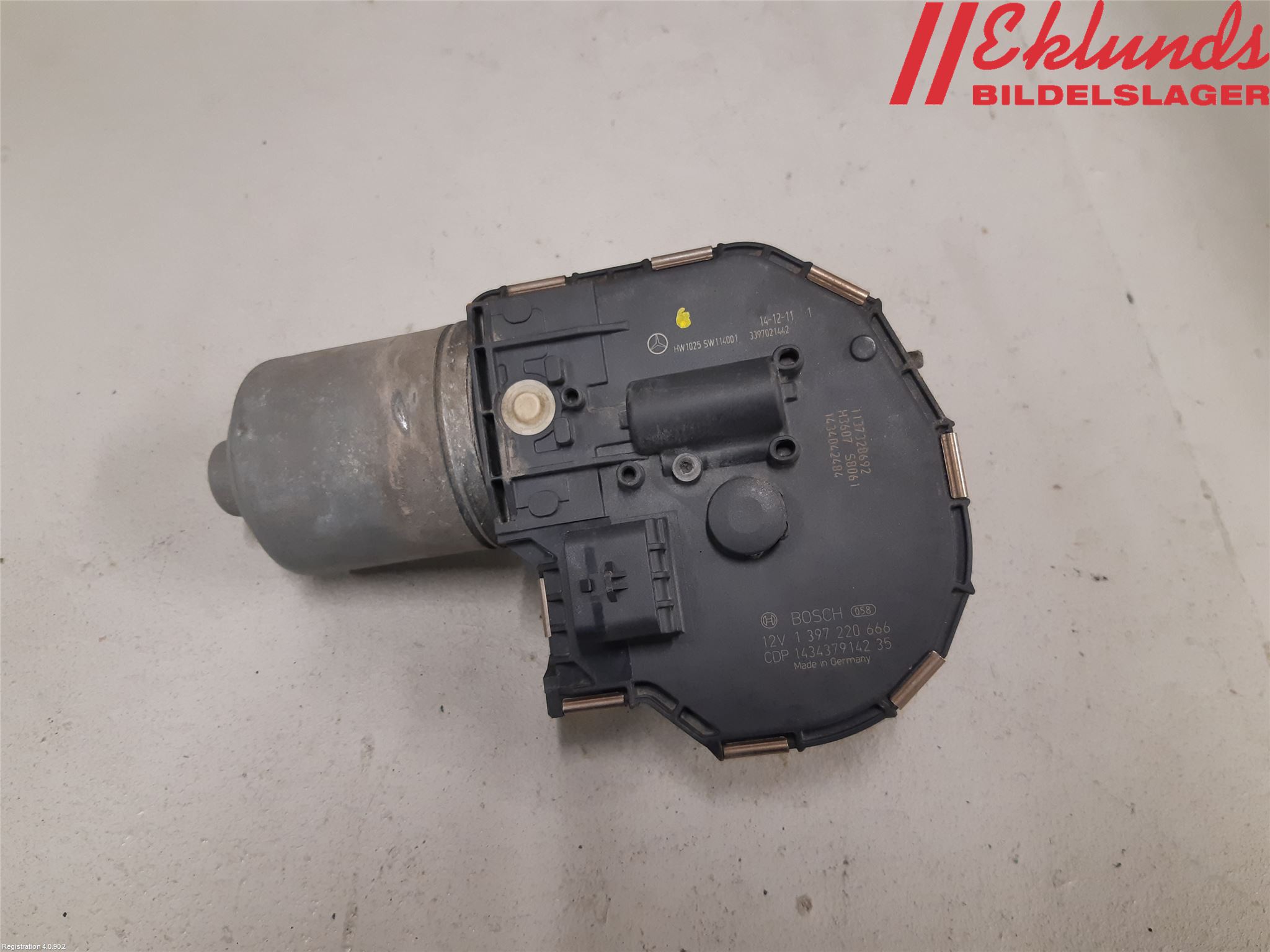 Mercedes-Benz MB E-KLASS (W212) 09-16 Torkarmotor Vindruta