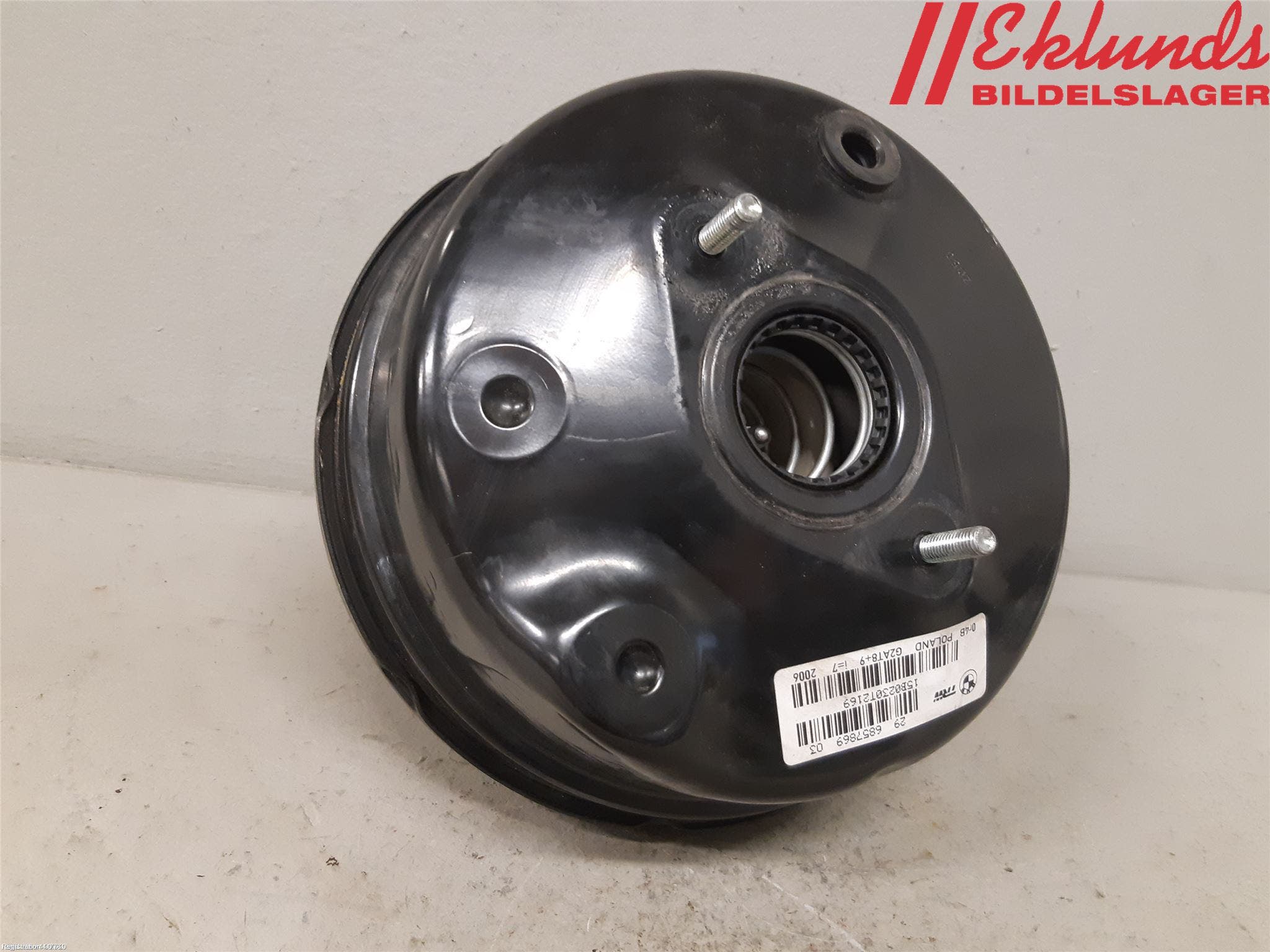 BMW X4 F26 14-18 Bromsservo