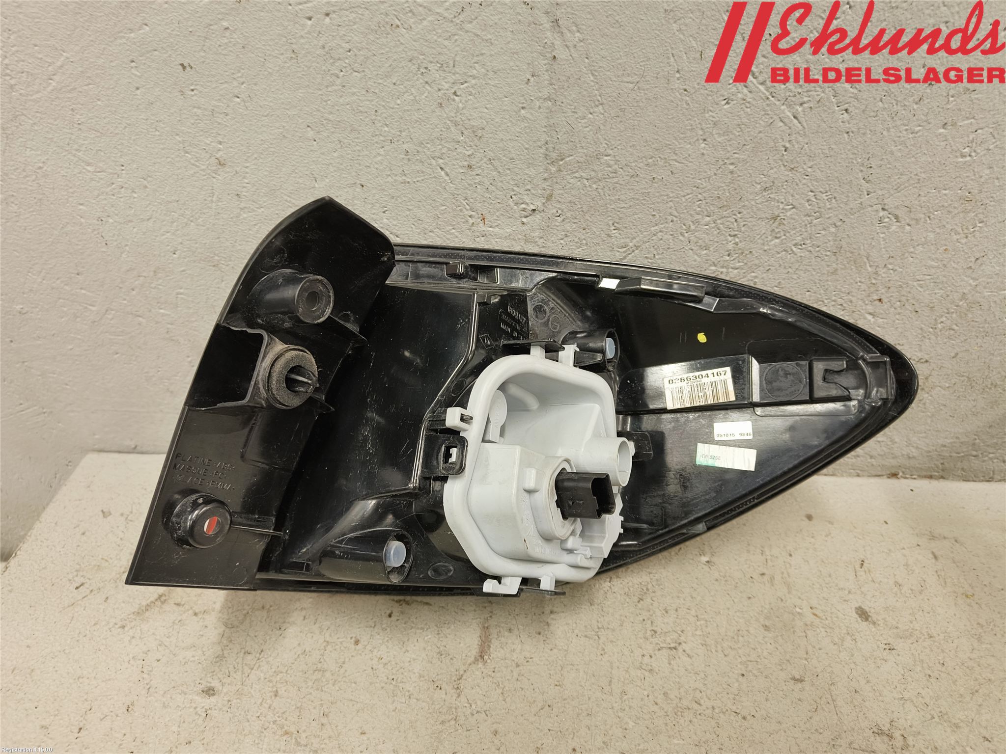 Renault CAPTUR 13-19 Bakljus Vänster