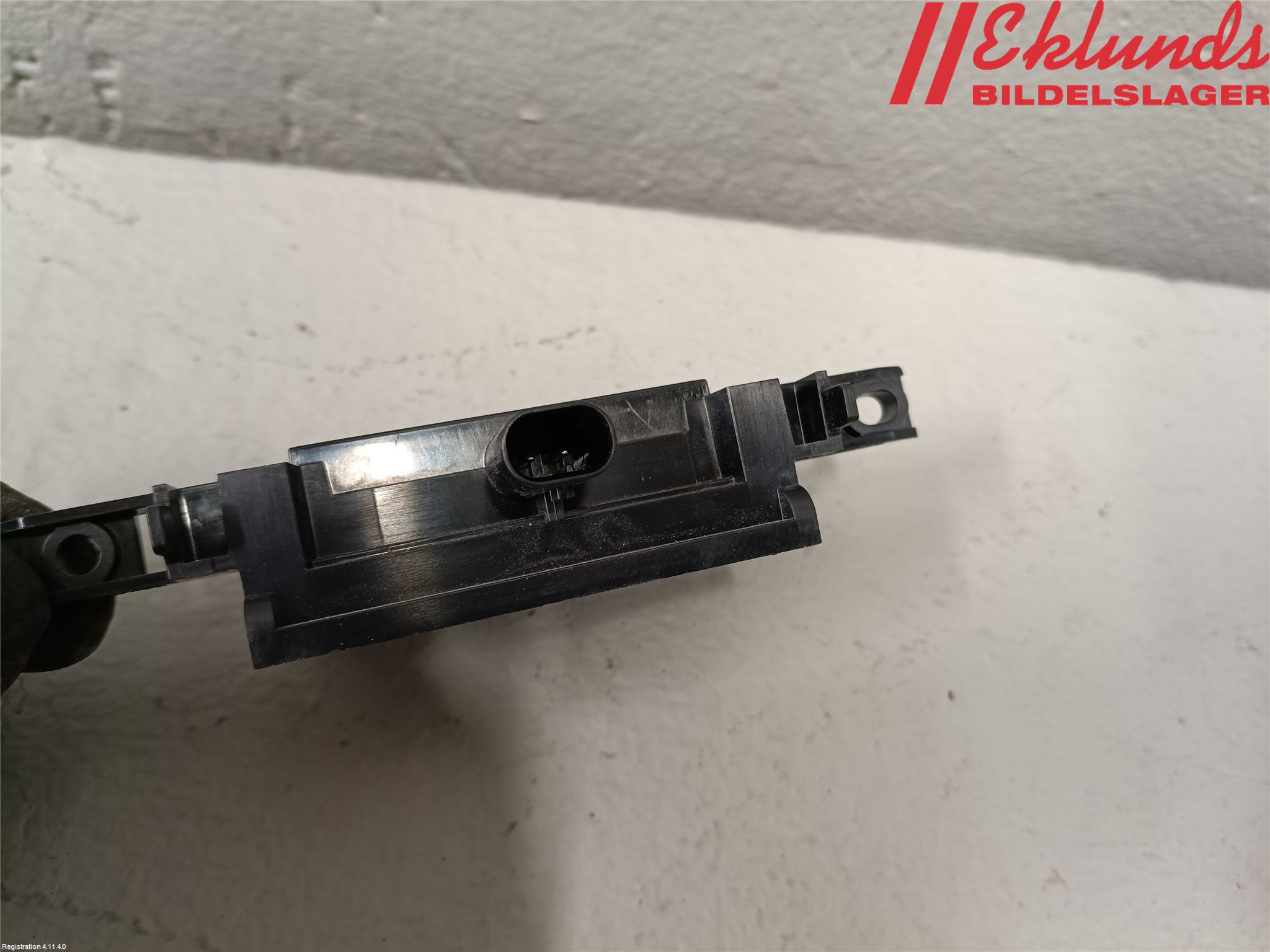 Tesla MODEL Y 21- Skylt Belysning