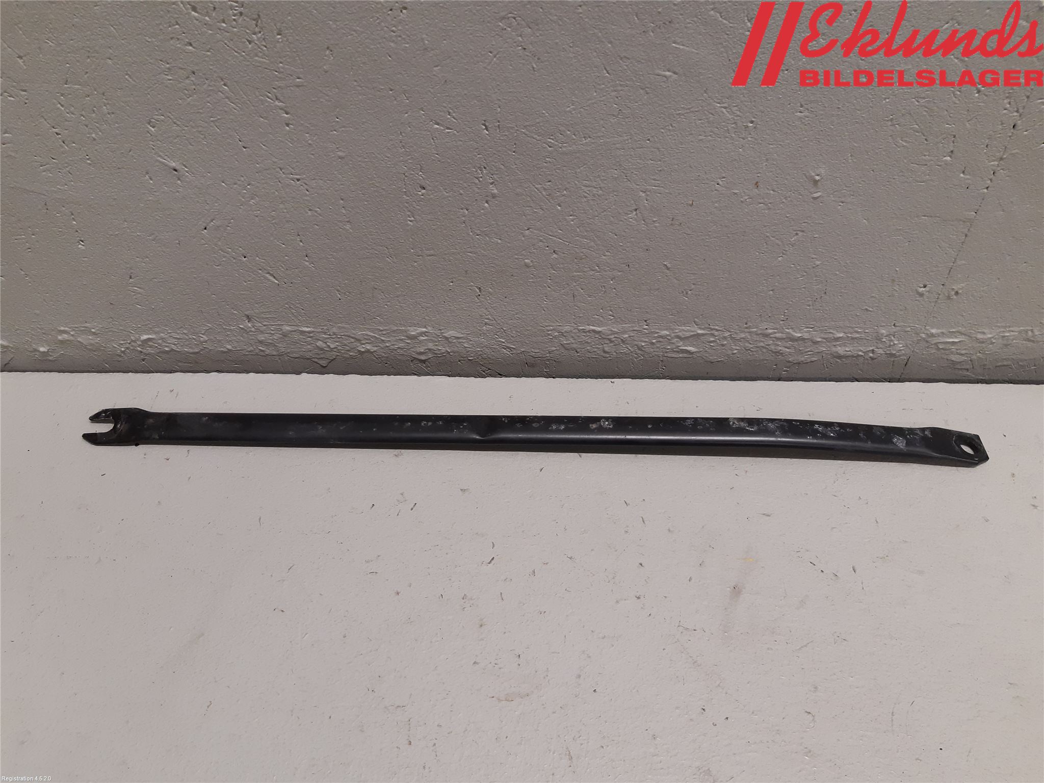 BMW 3 E90/91 SED/TOU 05-12 Frontplåt