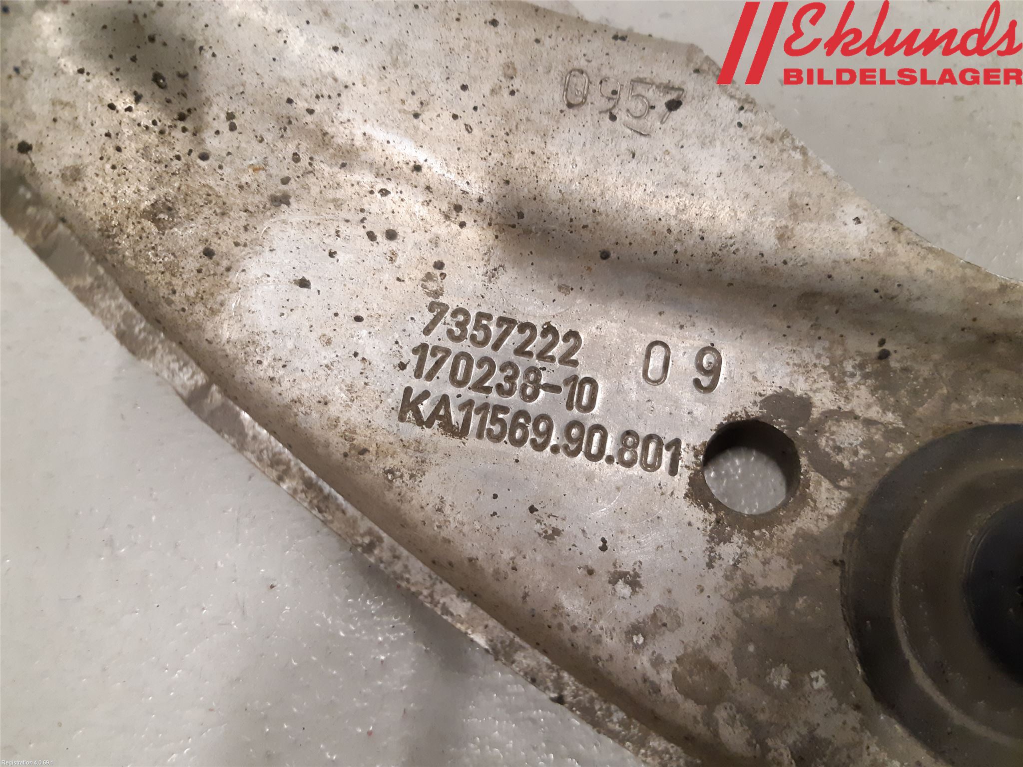 BMW 5 G30/G31/F90 17-23 Kylarfäste-Ram-Balk