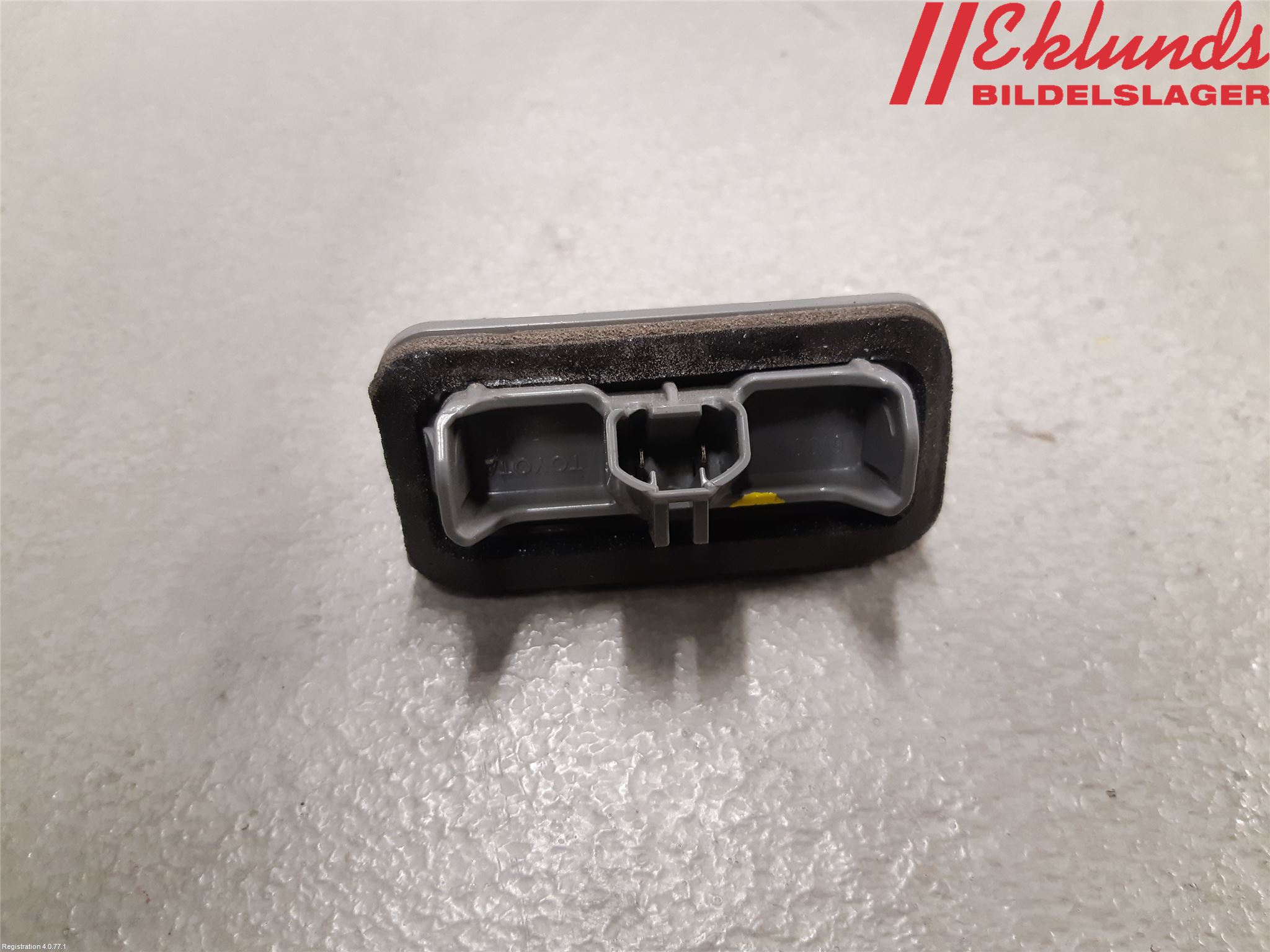 Toyota RAV4 19- Skylt Belysning