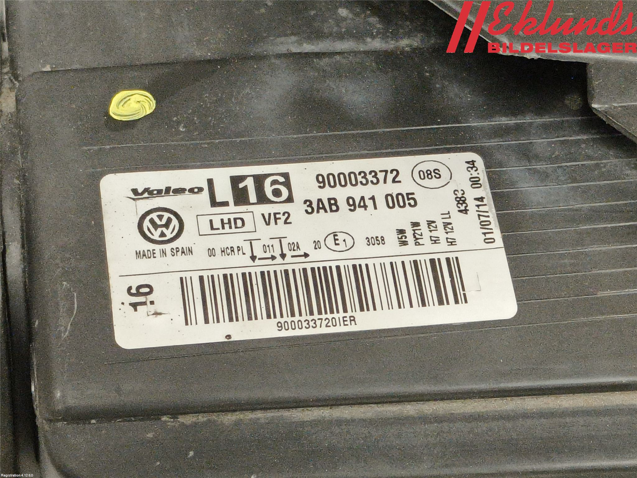 Volkswagen VW PASSAT 11-14 Strålkastare Vänster