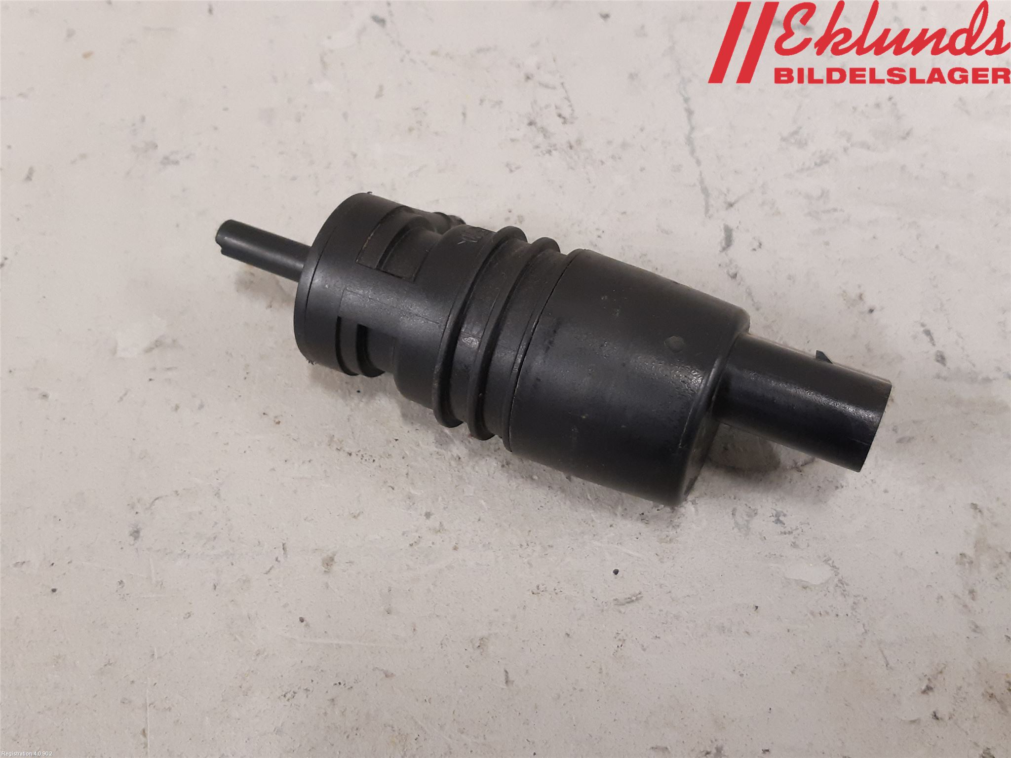 BMW 5 F10/F11/F18 09-17 Spolarpump Baklucka