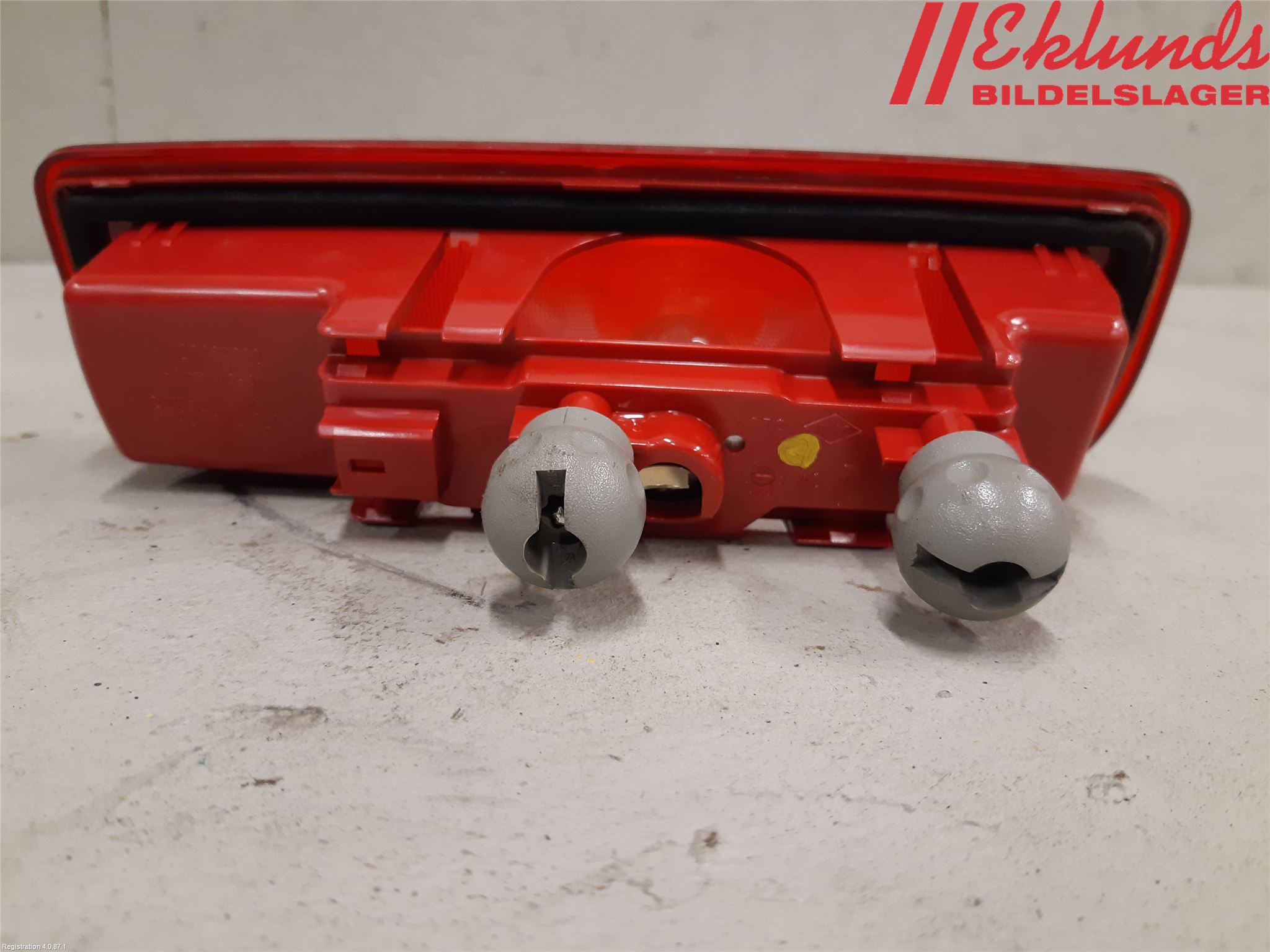 Renault TRAFIC/E-TECH 15- Bromsljus Bakruta