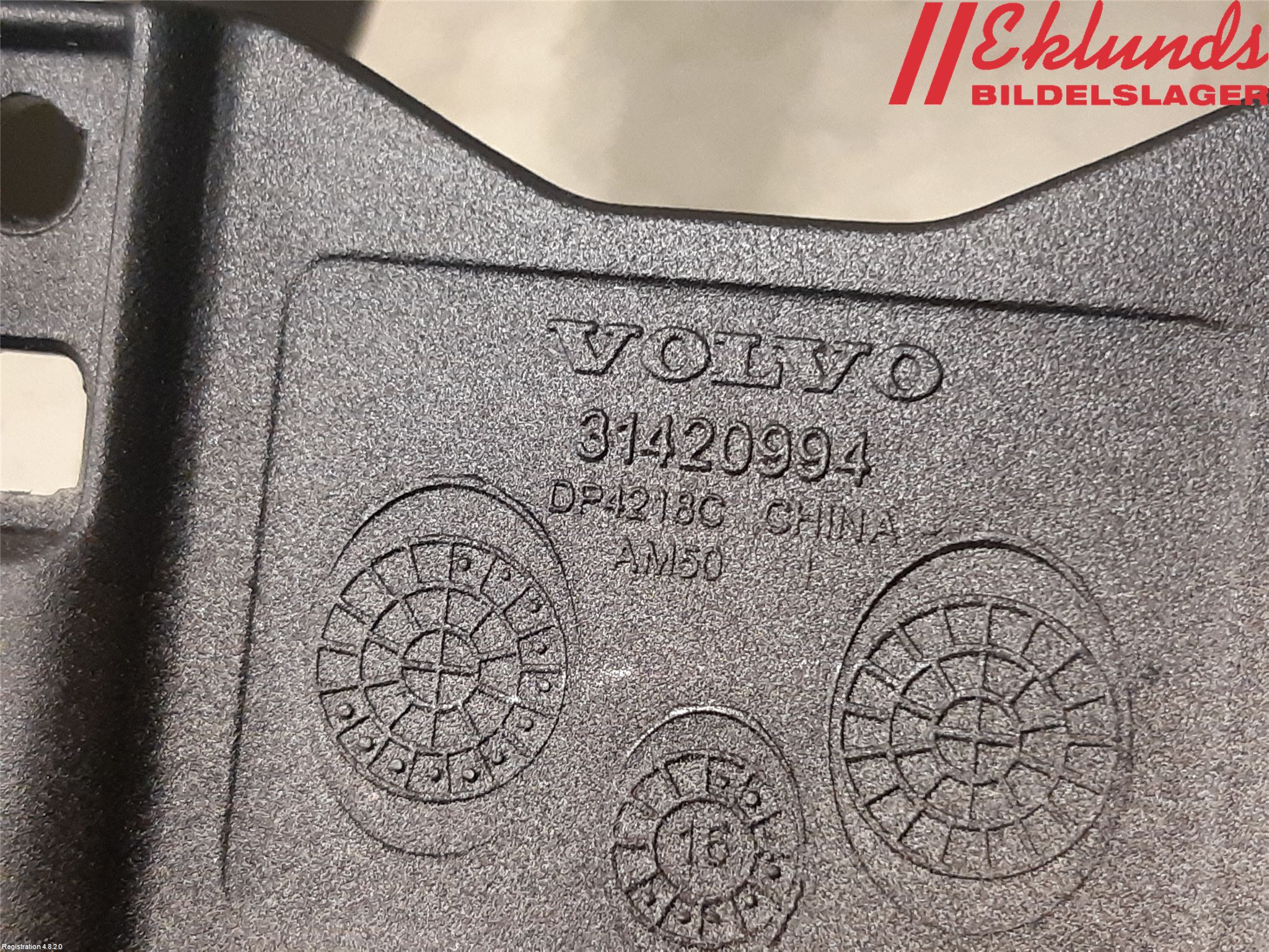 Volvo XC90/RECHARGE 16- Inredning Armstöd