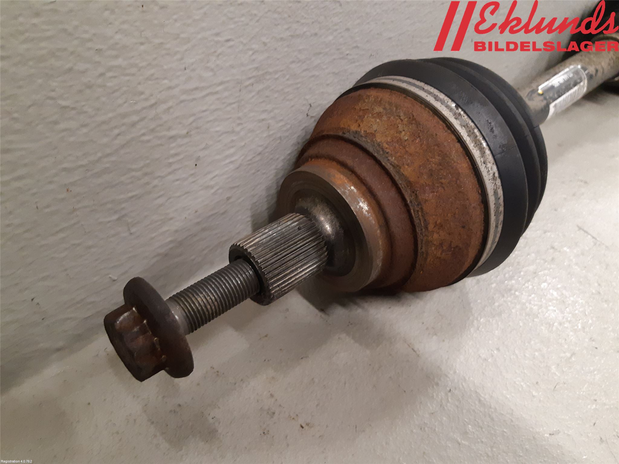 Audi Q2/SQ2 17- Drivaxel Fram Vänster