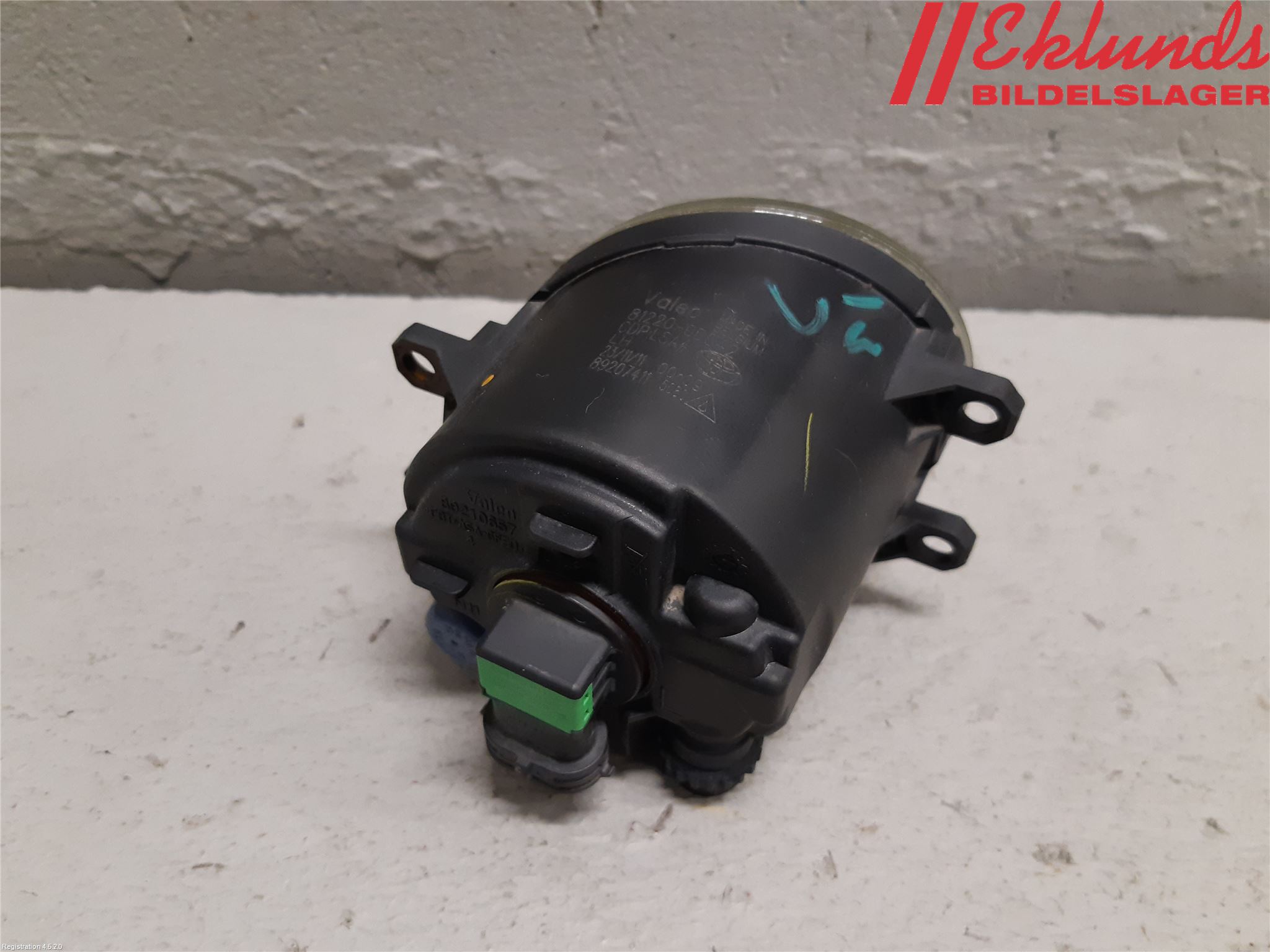 Toyota AURIS 10-12 Dimljus-Varselljus Fram