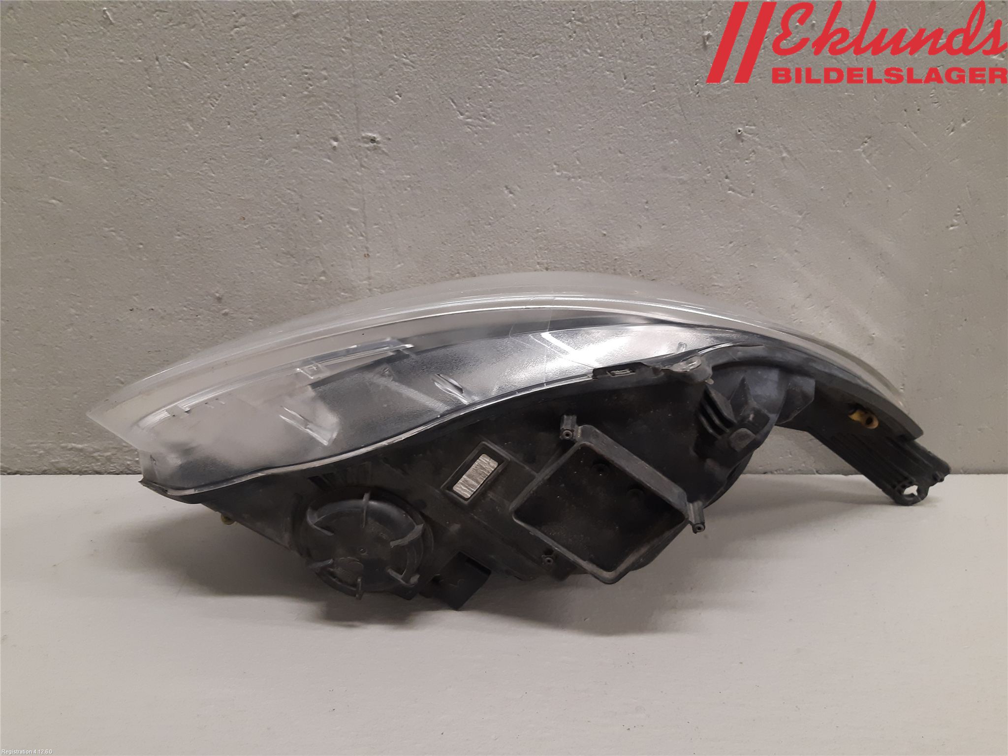 Ford FOCUS 11-14 Strålkastare Vänster