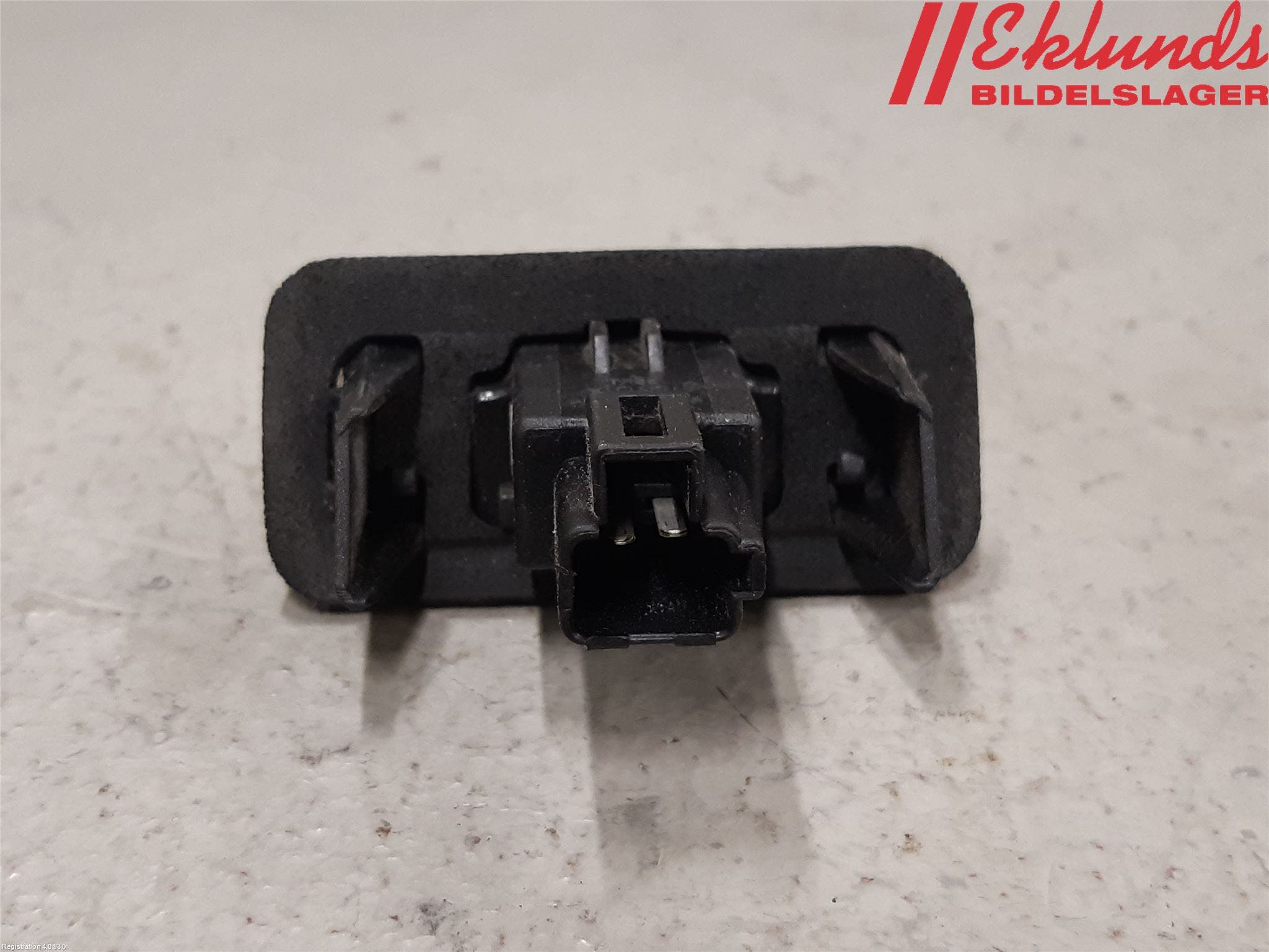 Toyota AURIS 13-19 Skylt Belysning