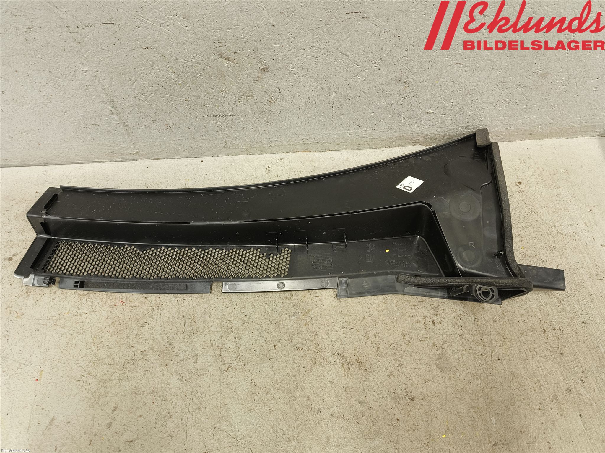 Peugeot 3008 17-24 Torpedplåt-Torpedplast