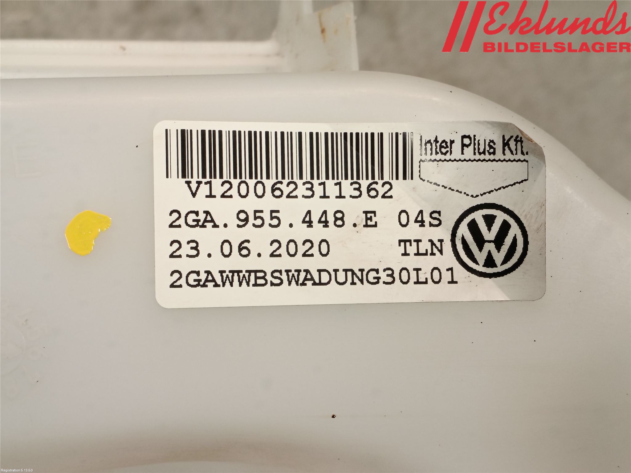 Volkswagen VW T-ROC 18- Spolartank Vindruta-Strål