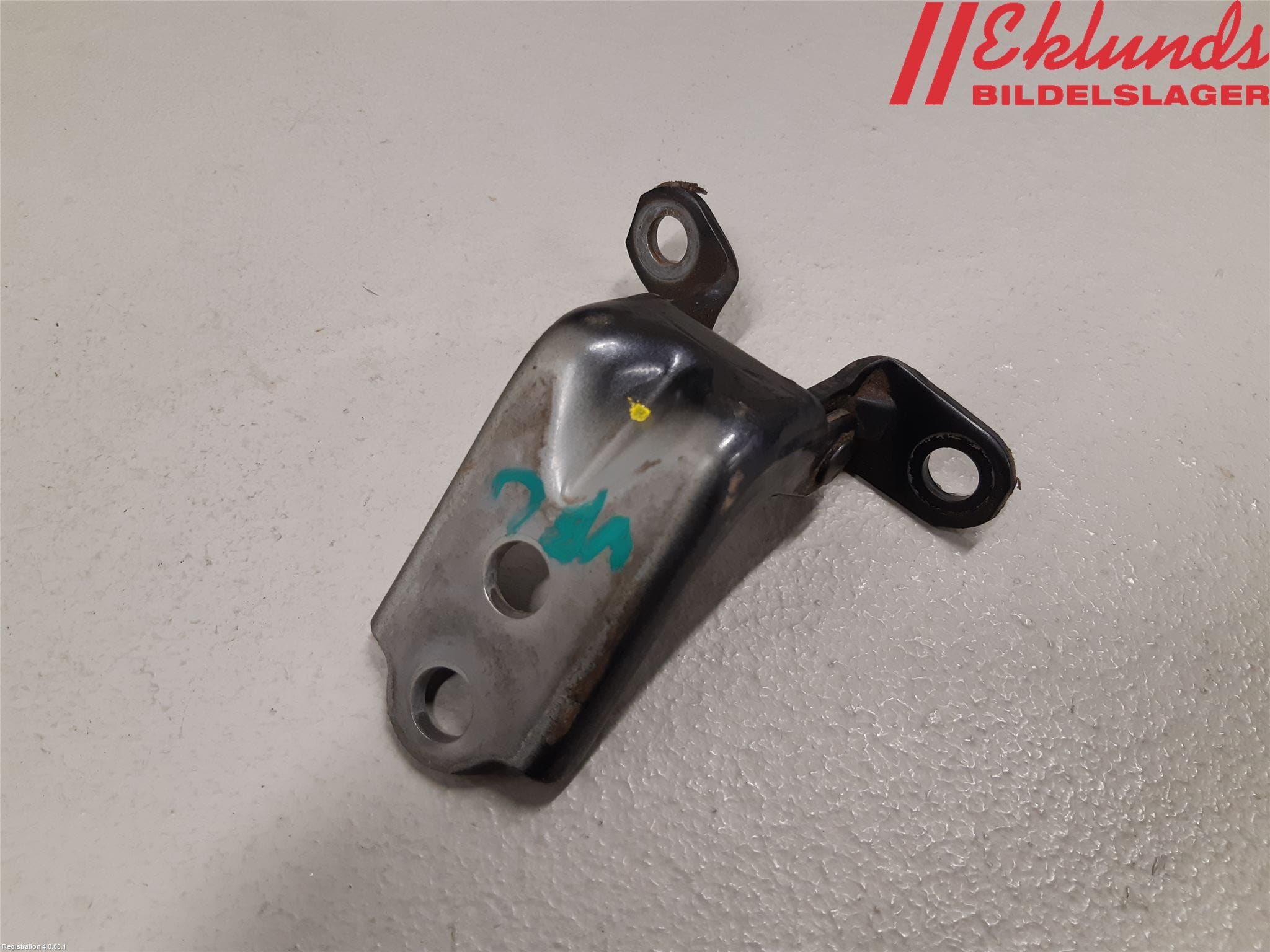 Subaru OUTBACK 10-15 Dörrgångjärn