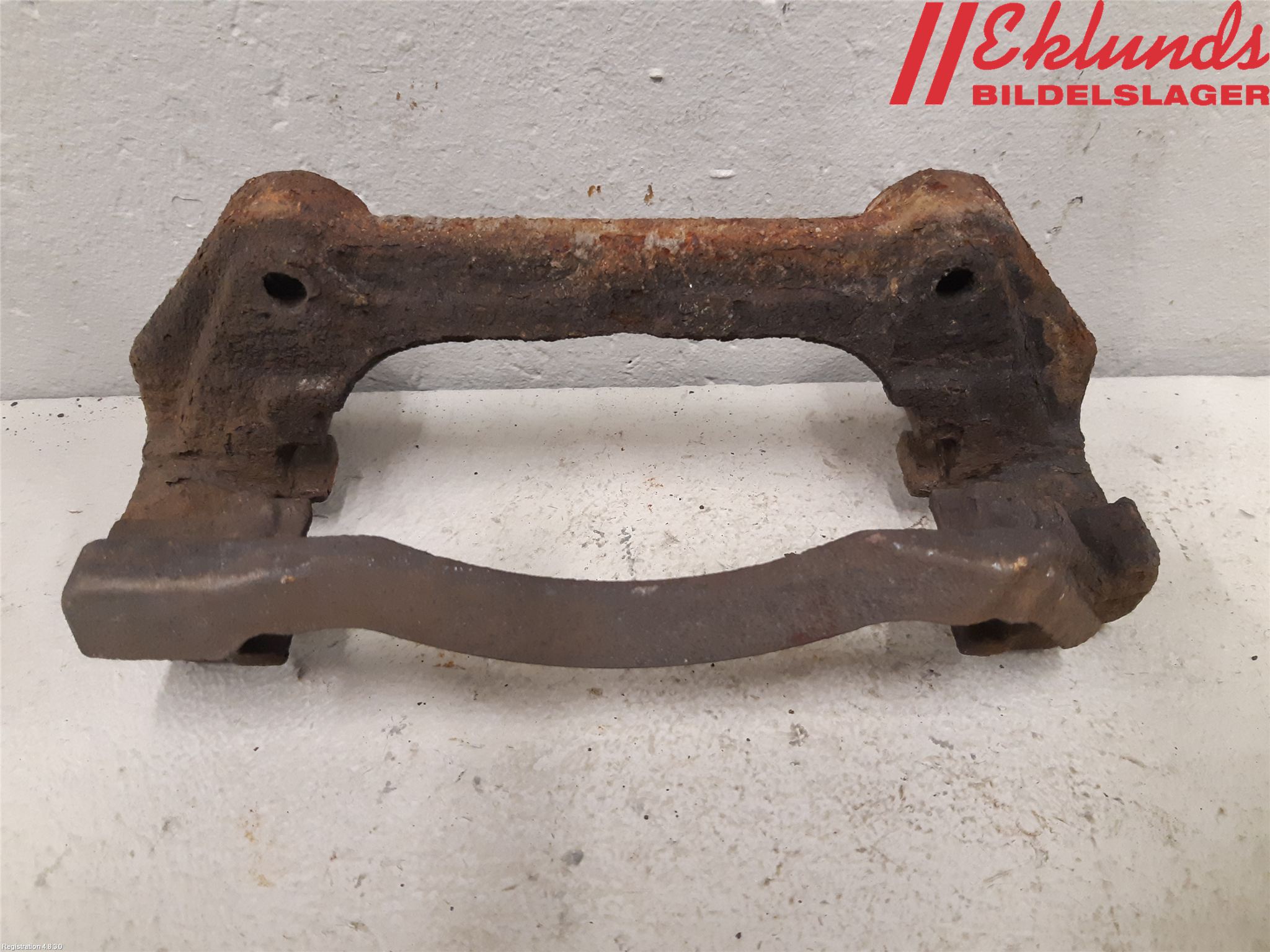 Opel VIVARO 15-19 Bromsokshållare